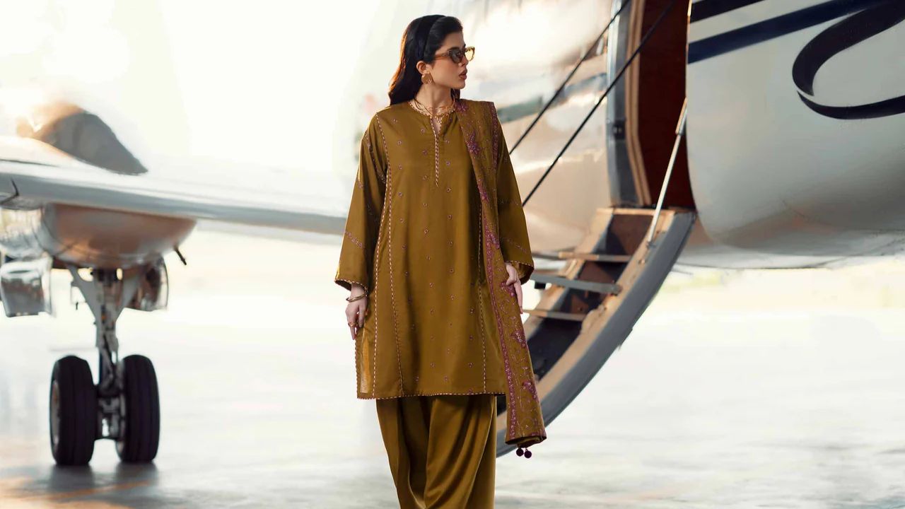 Winter 2025 Ready-to-Wear Dresses for Women in the UAE