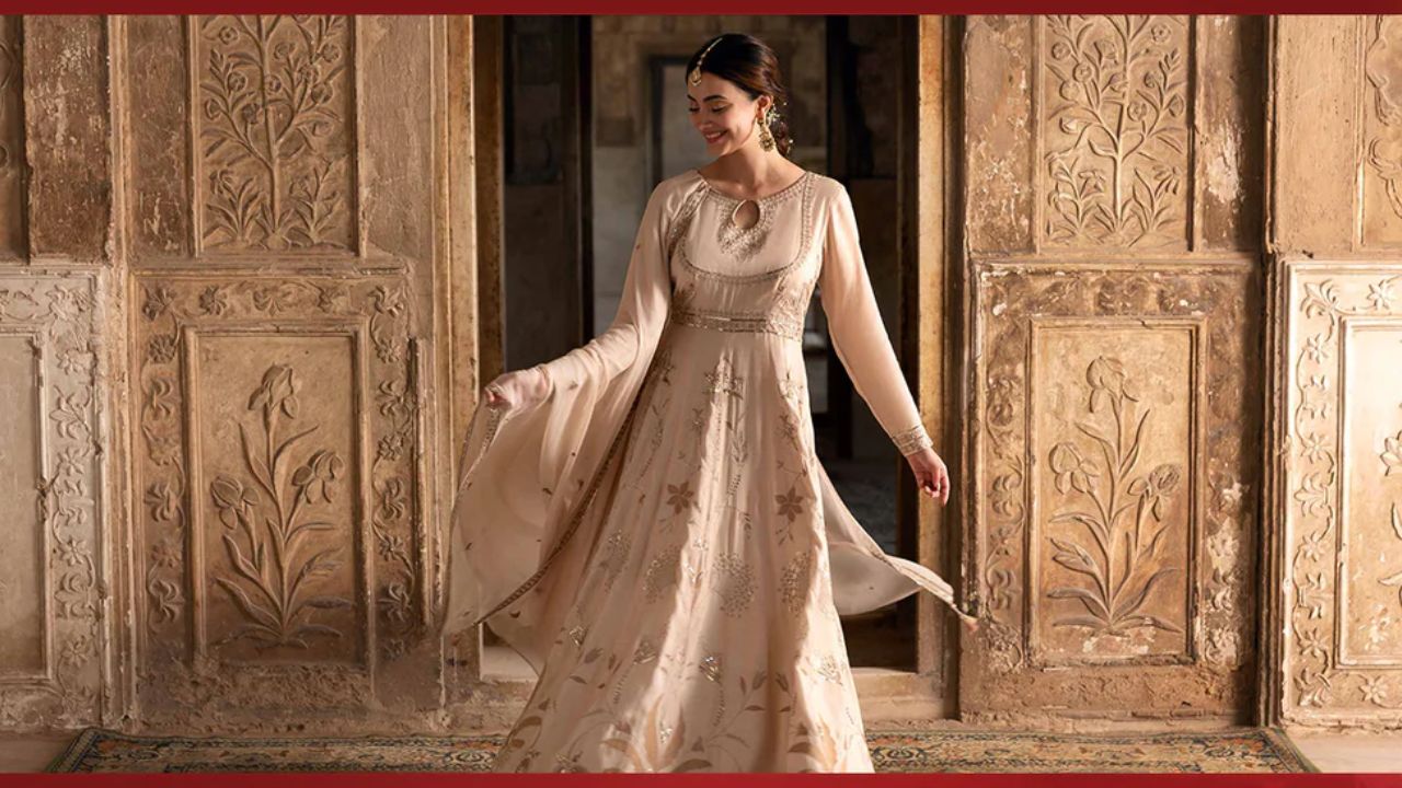 Velvet Pret Dresses for Winter: Shop Ready-to-Wear Styles at Nishat UAE