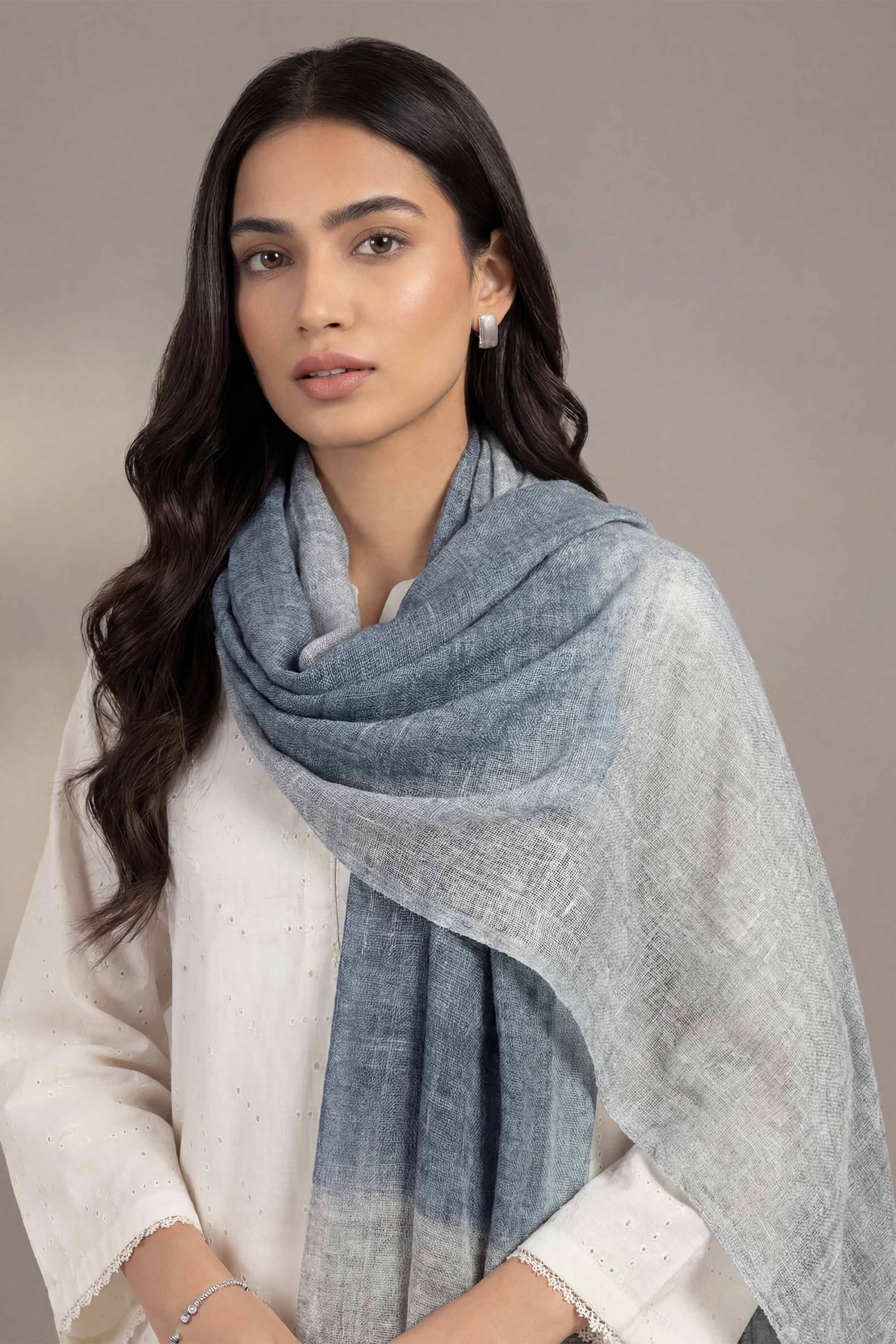 Blue Women Scarf - 447402108