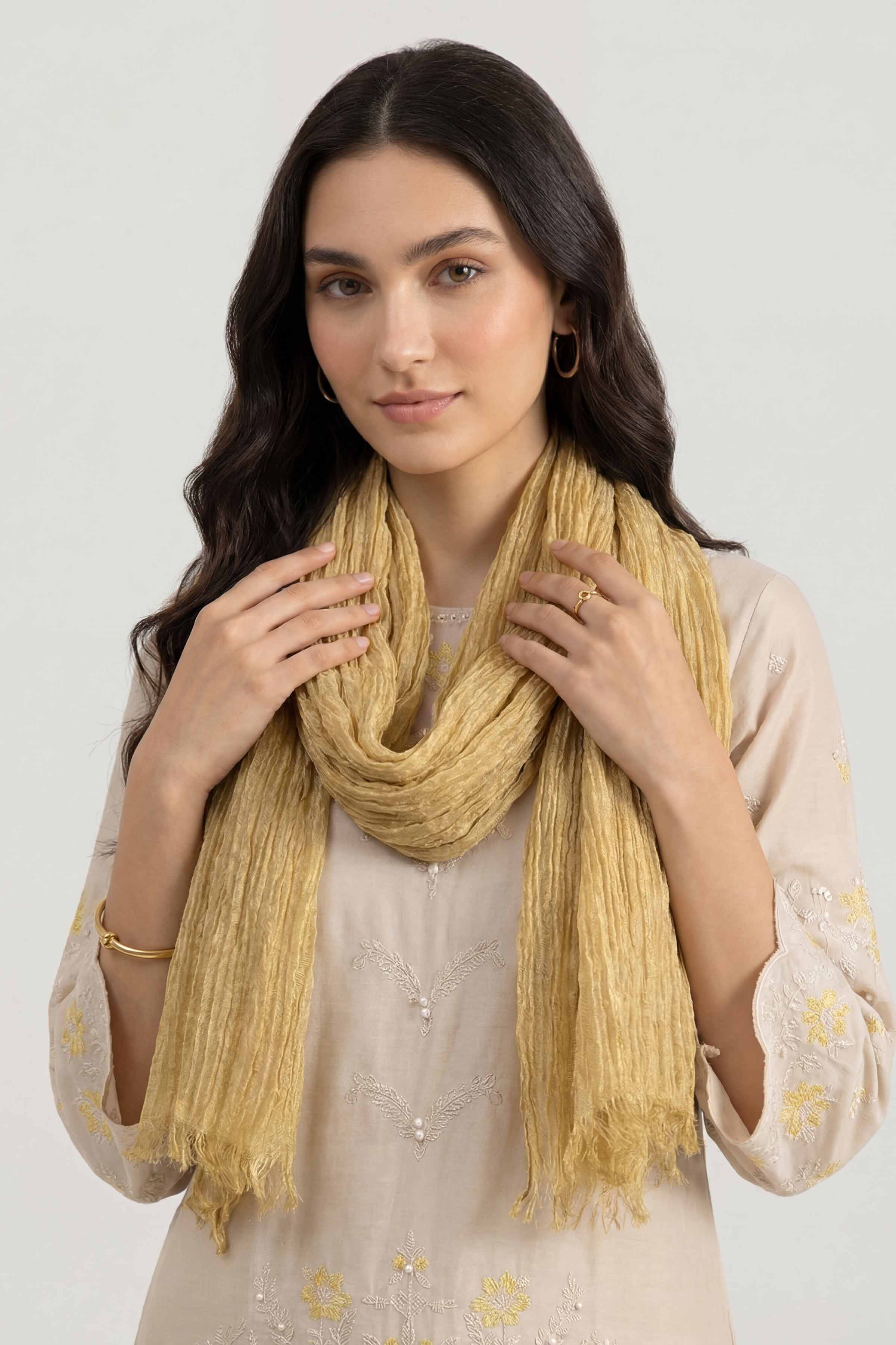 Yellow Women Scarf - 447462102