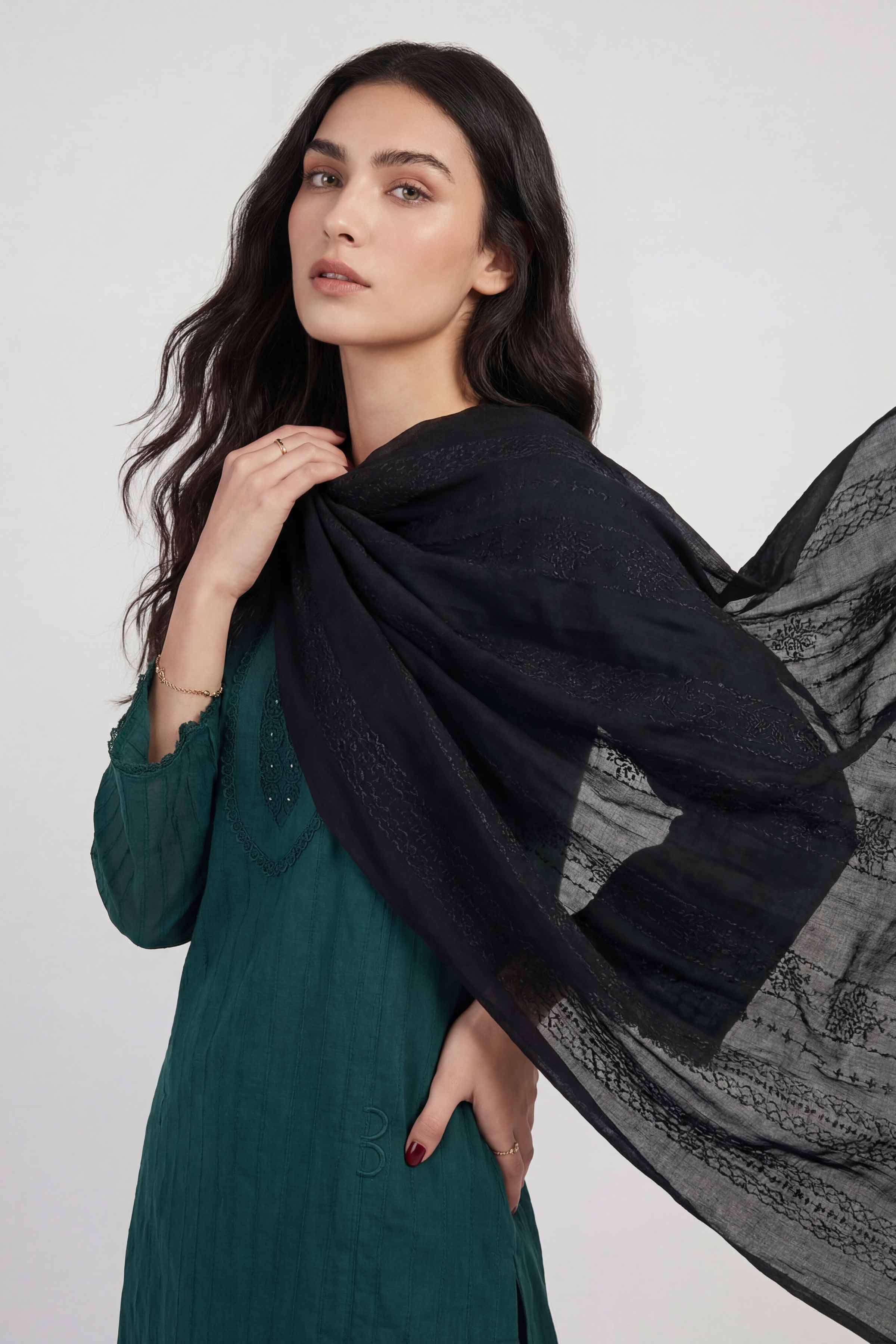 Black Women Scarf - 447492103