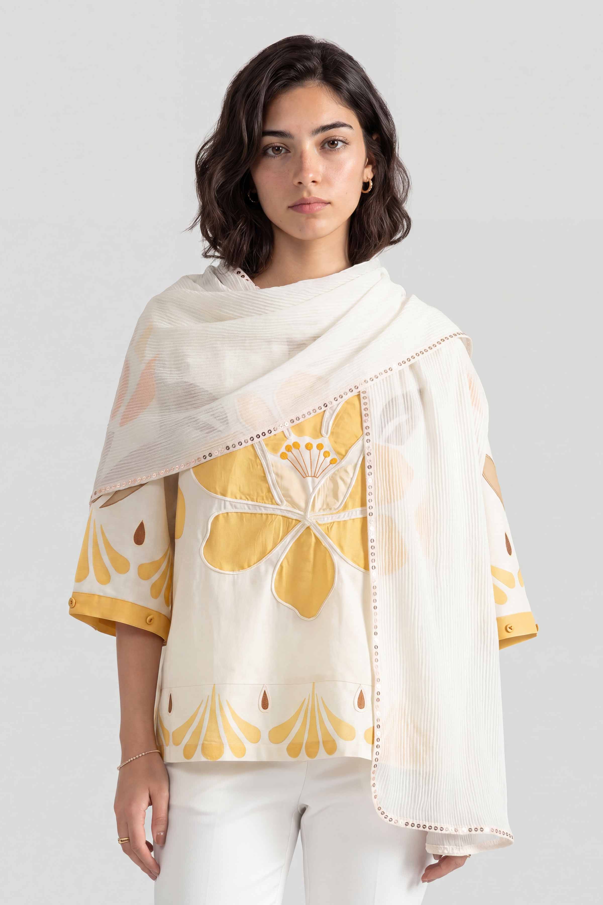 White Women Scarf - 447542112