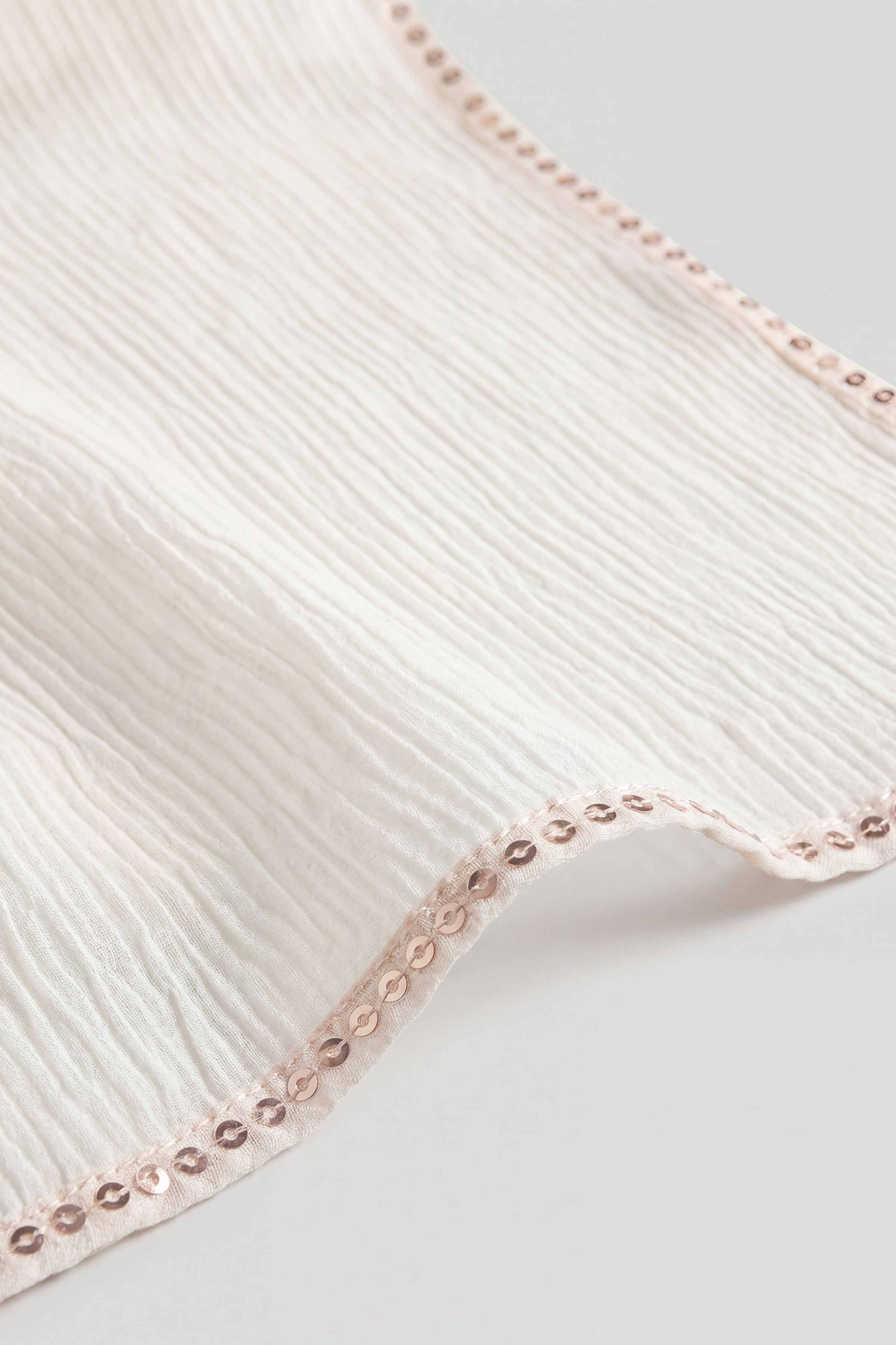 White Women Scarf - 447542112