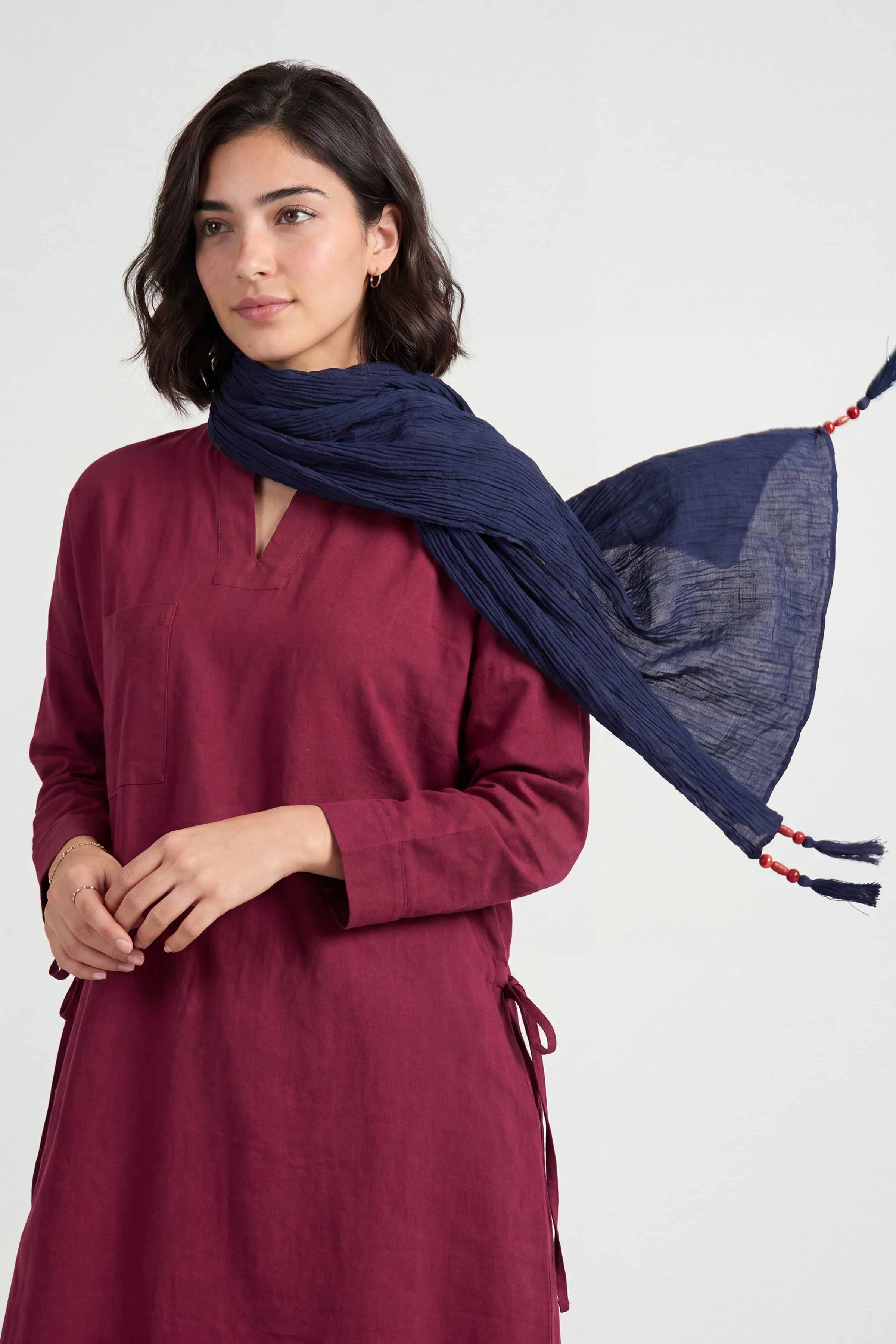 Black Women Scarf - 447552103