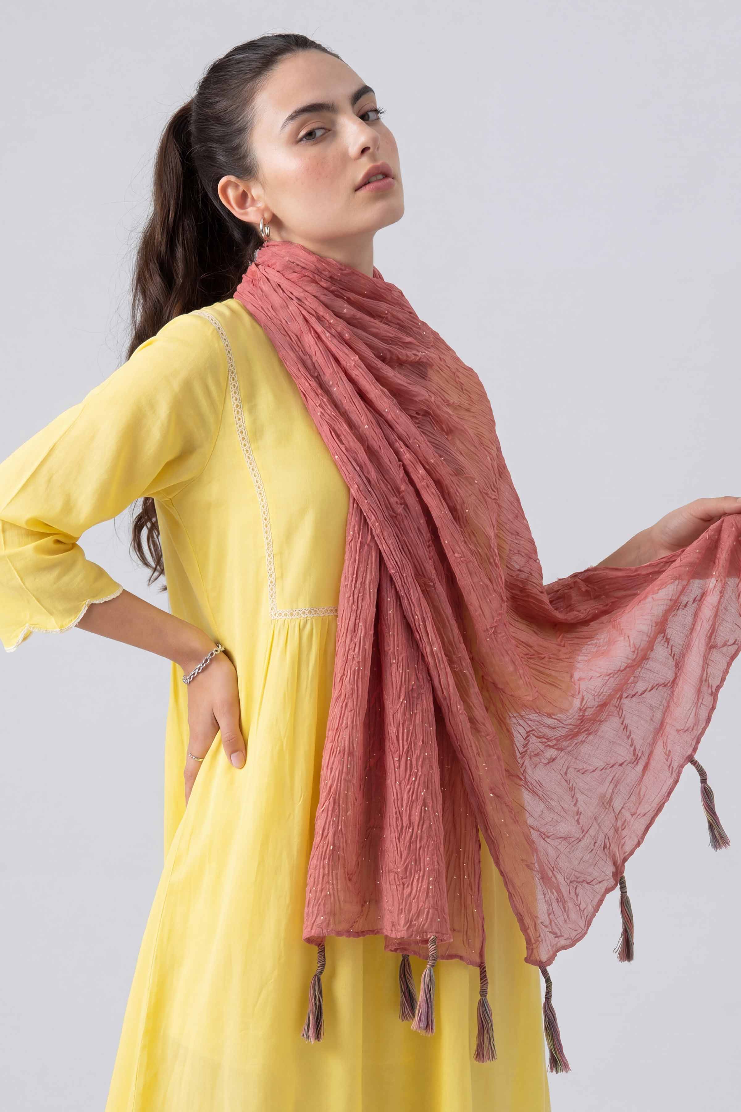 Red Women Scarf - 447592101
