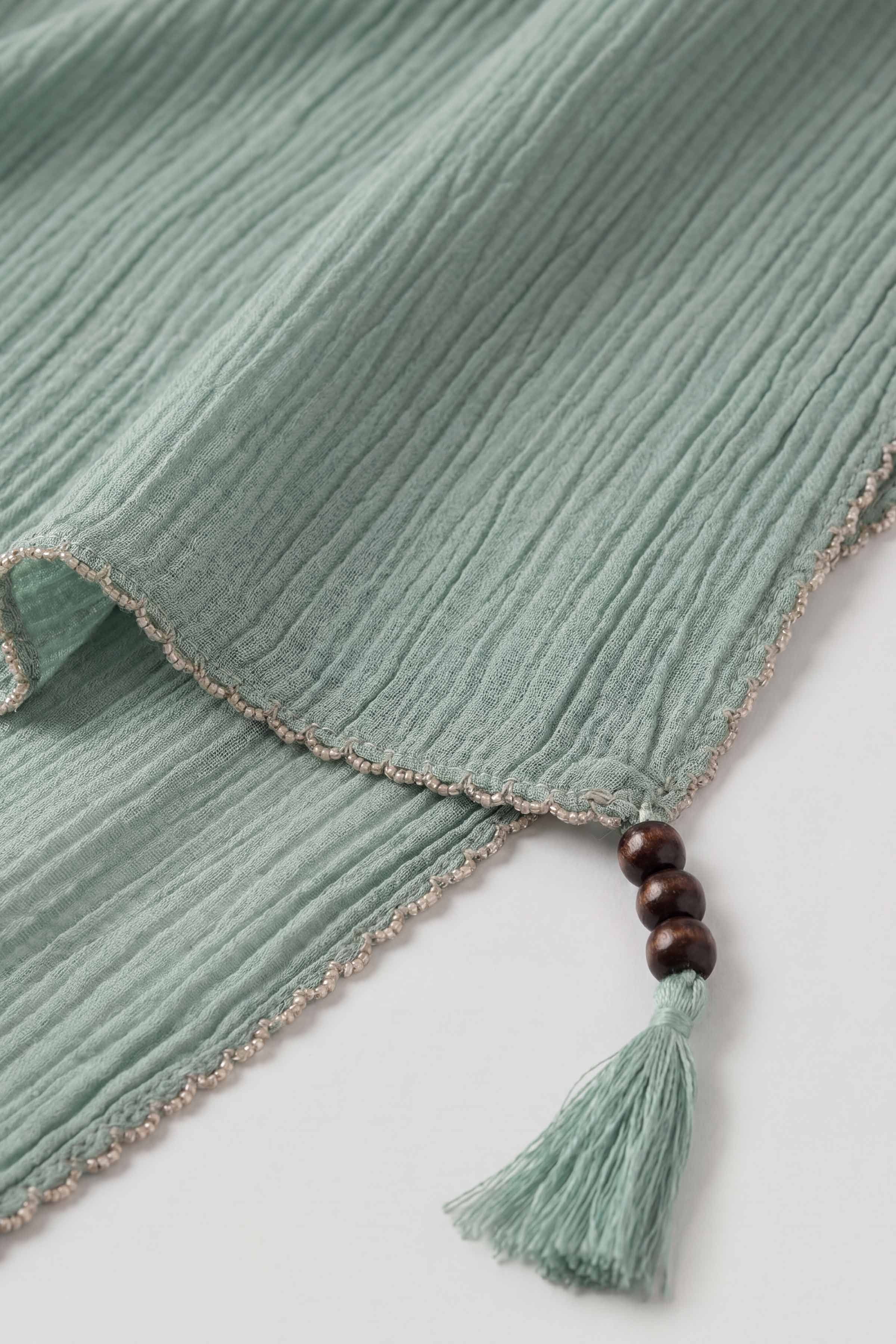 Green Women Scarf - 447632104