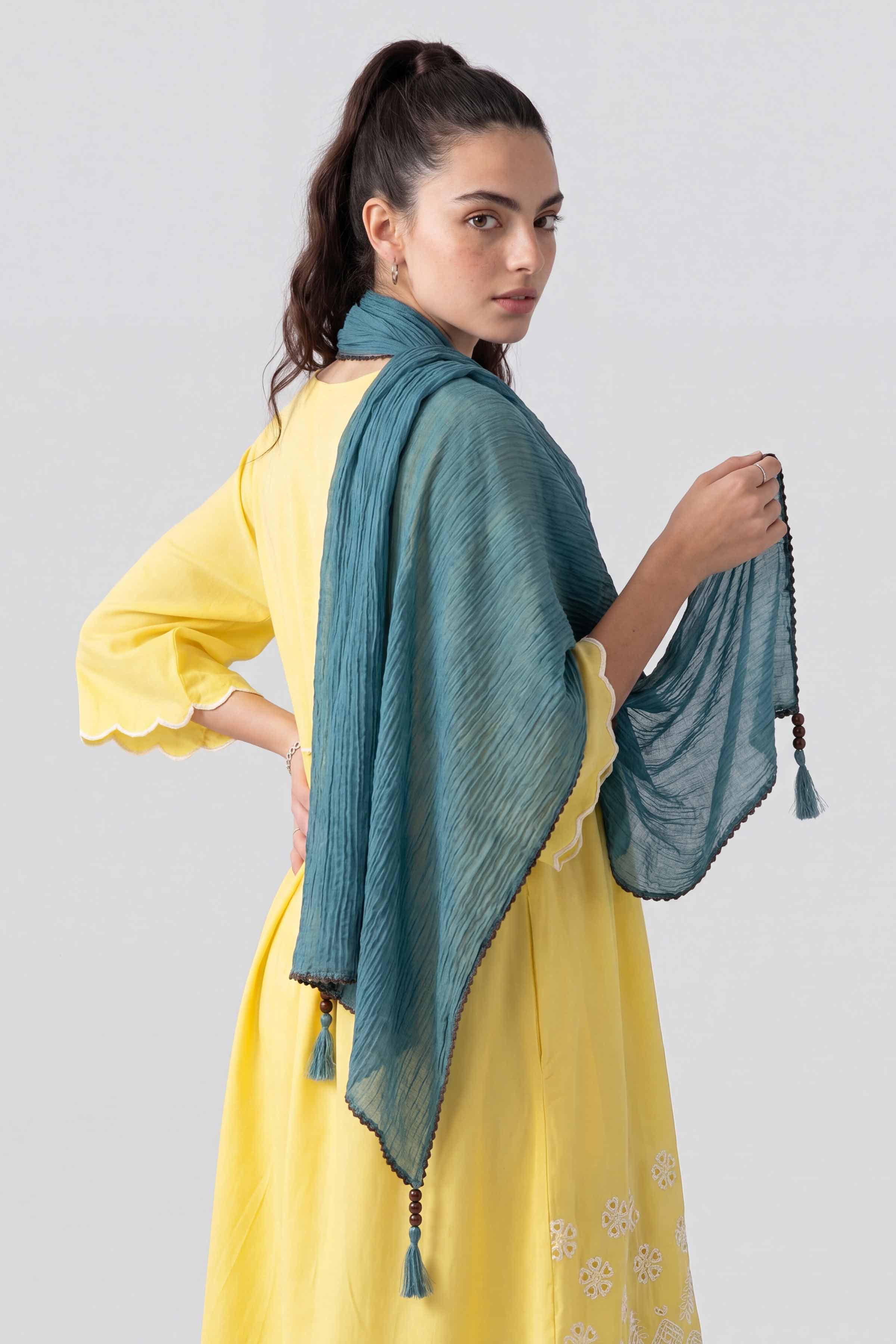 Blue Women Scarf - 447632108