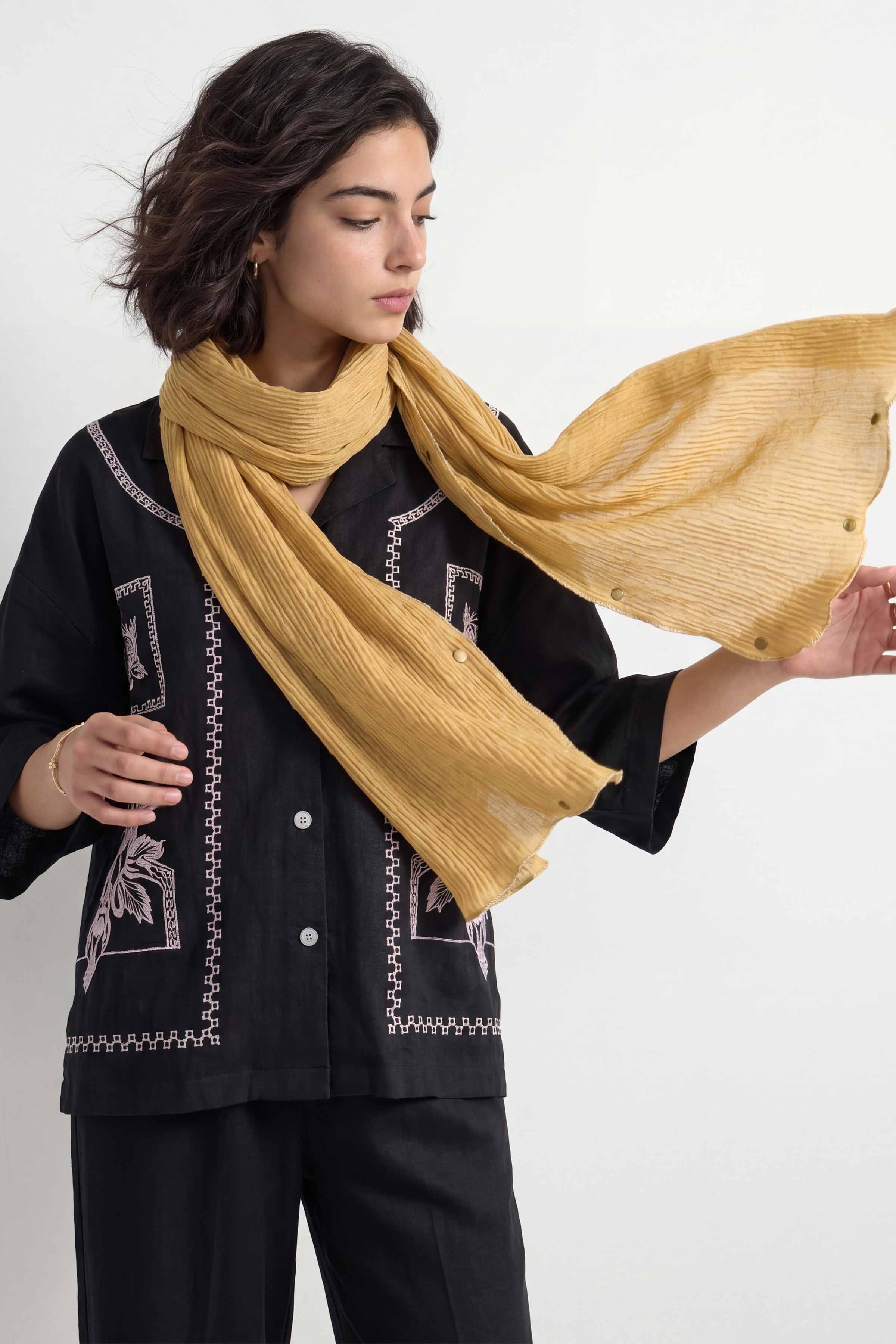 Yellow Women Scarf - 447652102