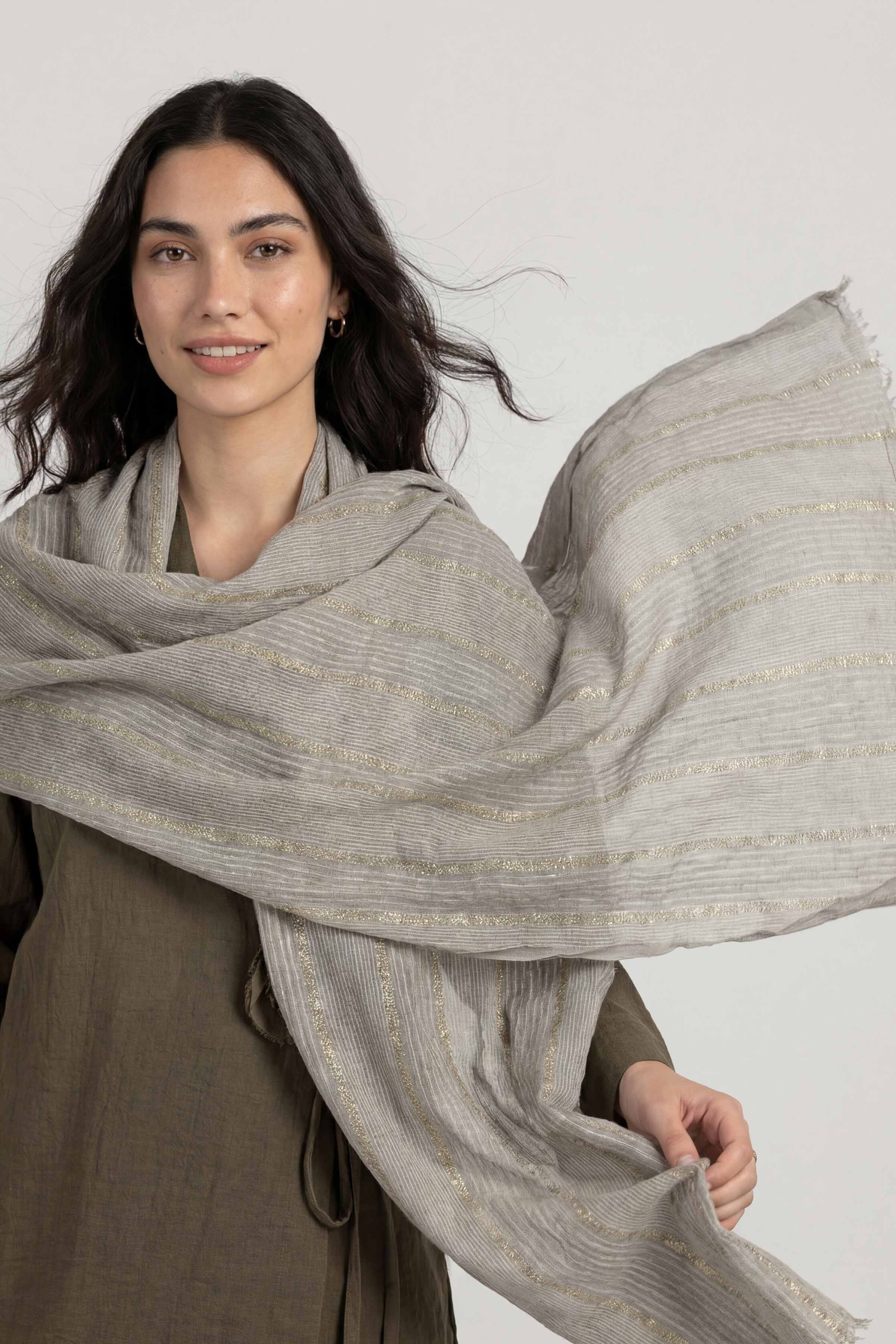 Grey Women Scarf - 72070964