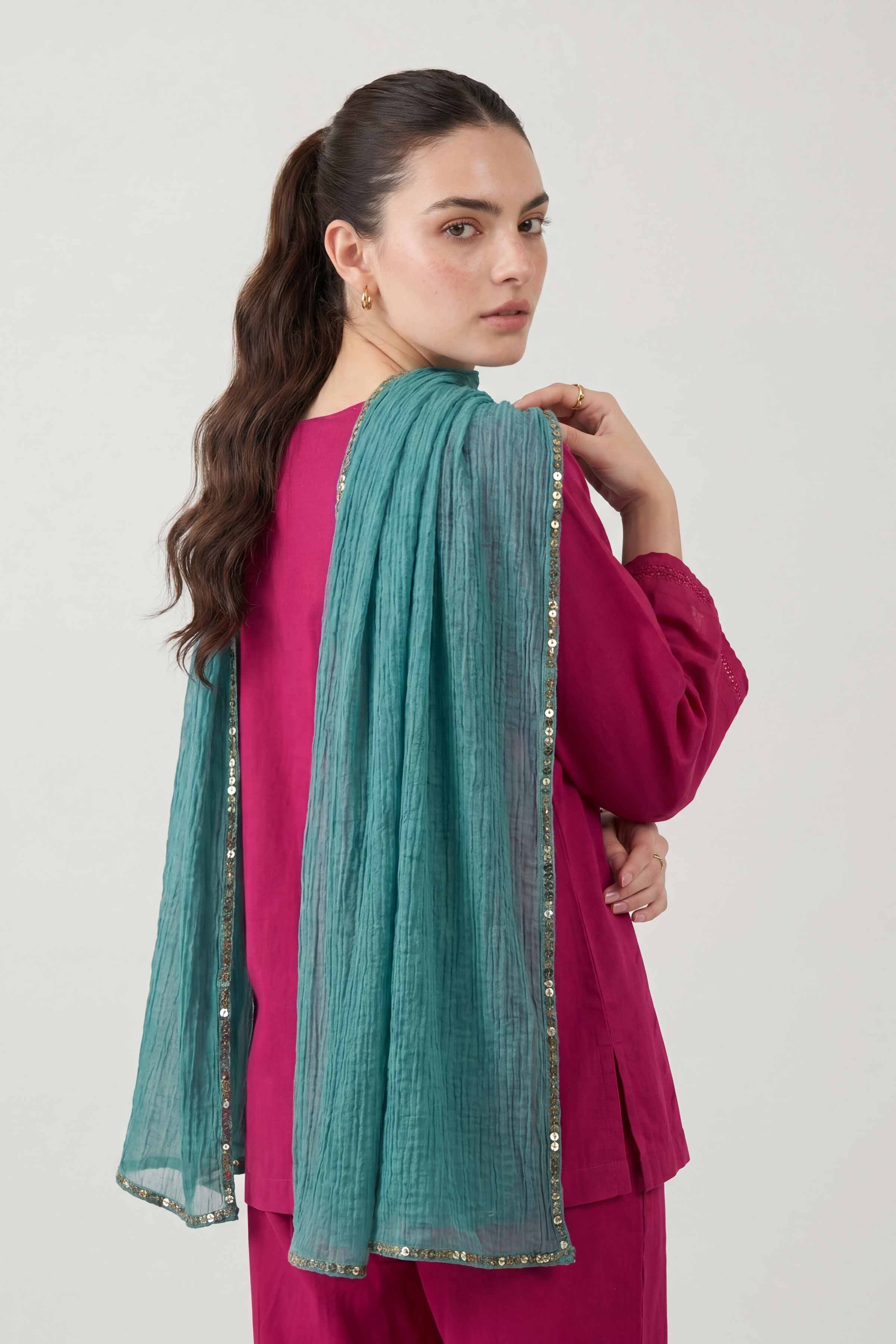 Green Women Scarf - 447862104