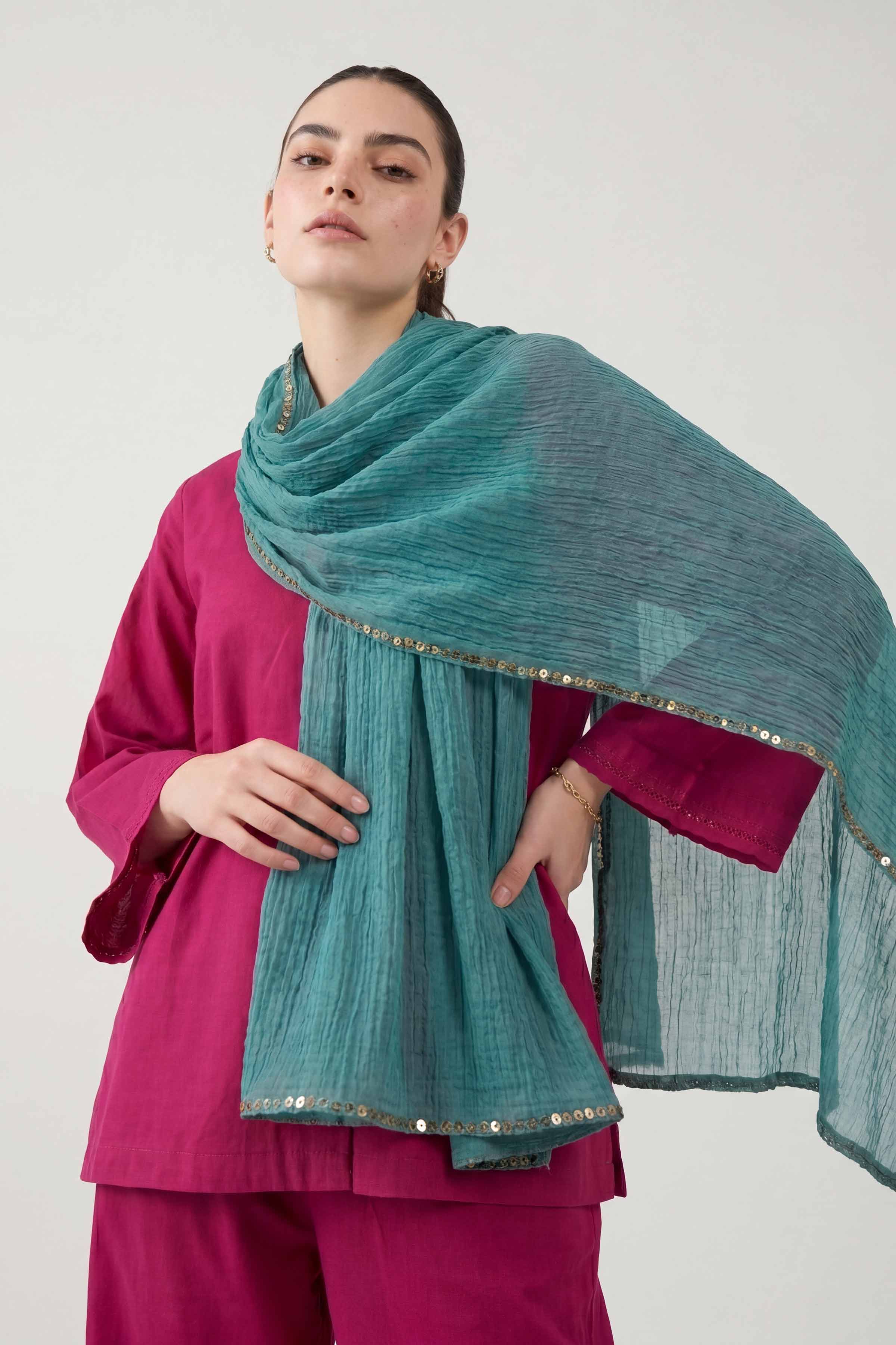 Green Women Scarf - 447862104