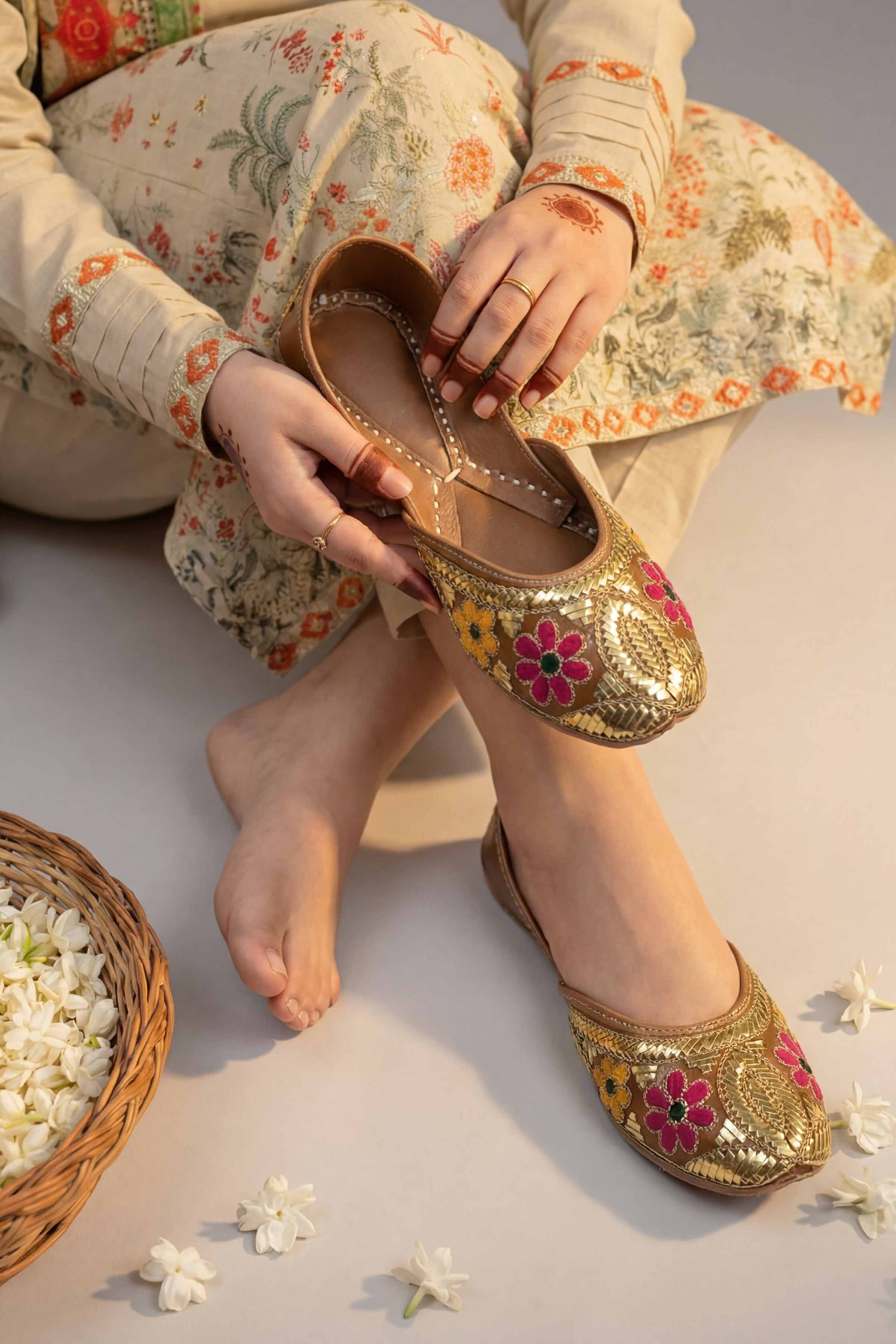 Brown Khussa-1596963713