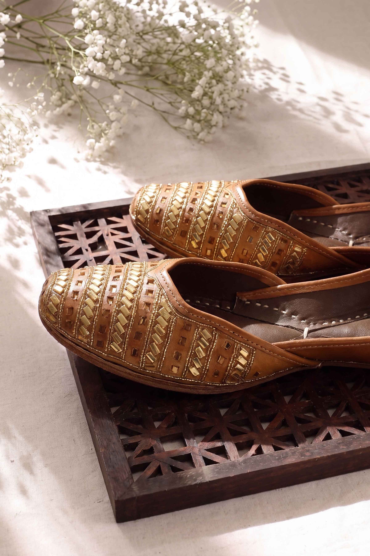Beige Khussa-1718293718