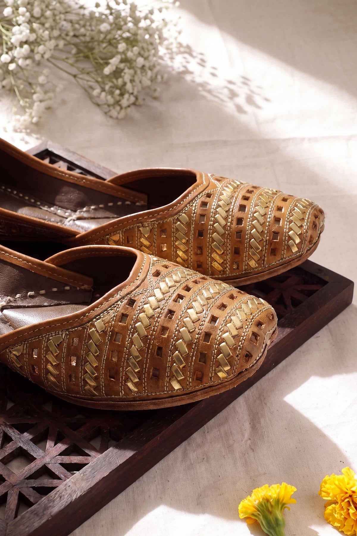 Beige Khussa-1718293718