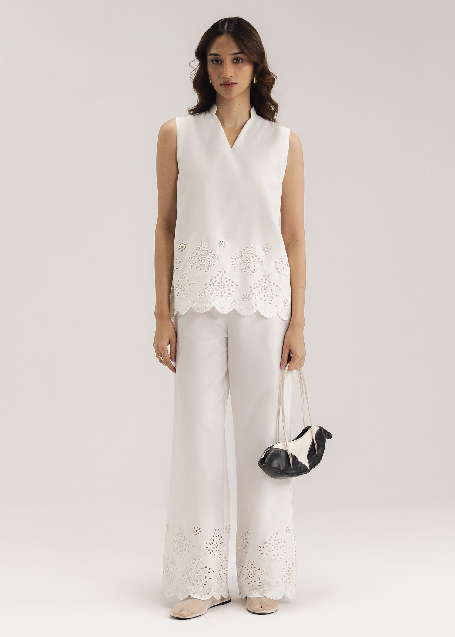 Schiffli Sleeveless Shirt- WS26-03