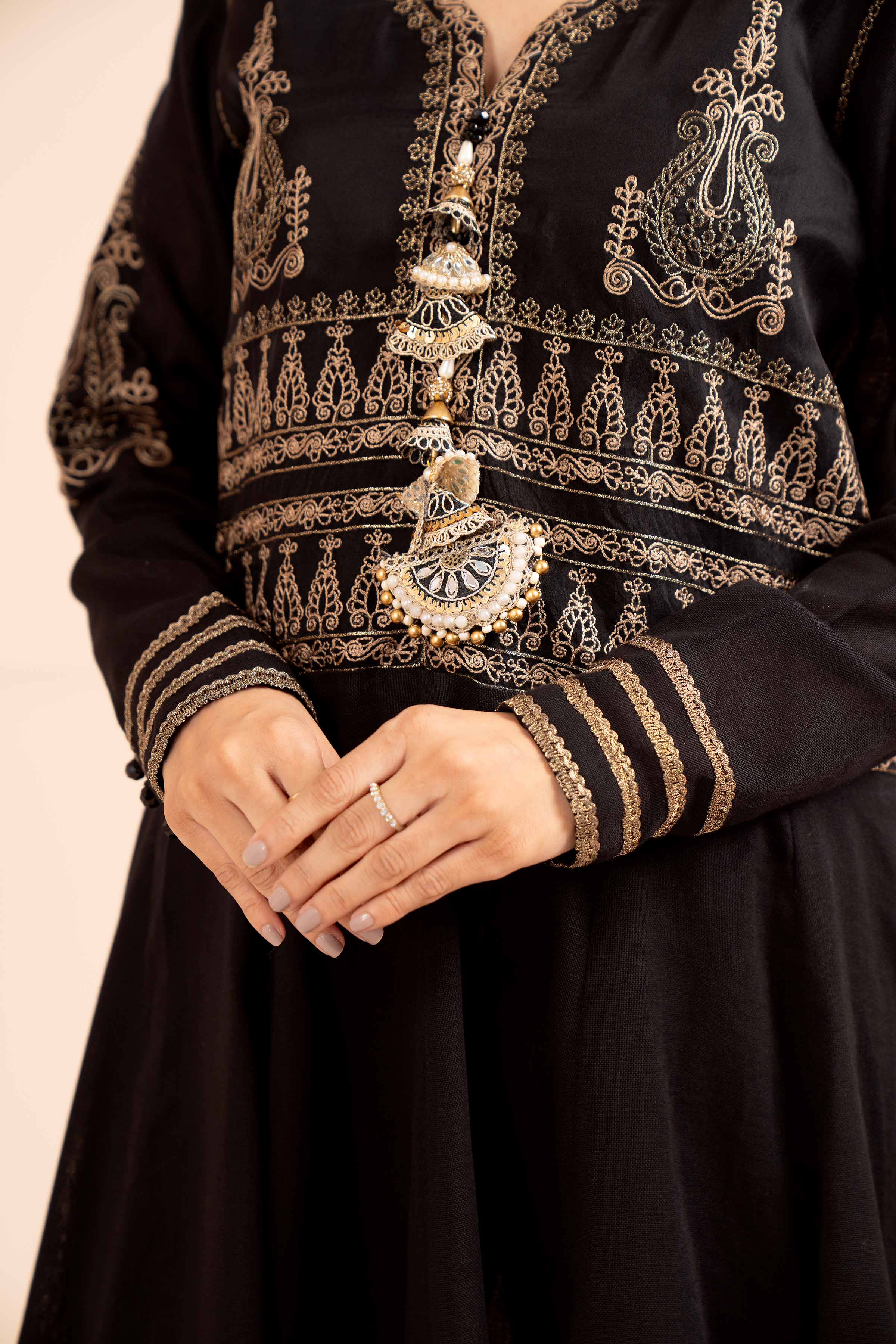 2 Piece - Dyed Embroidered Suit - 42404024