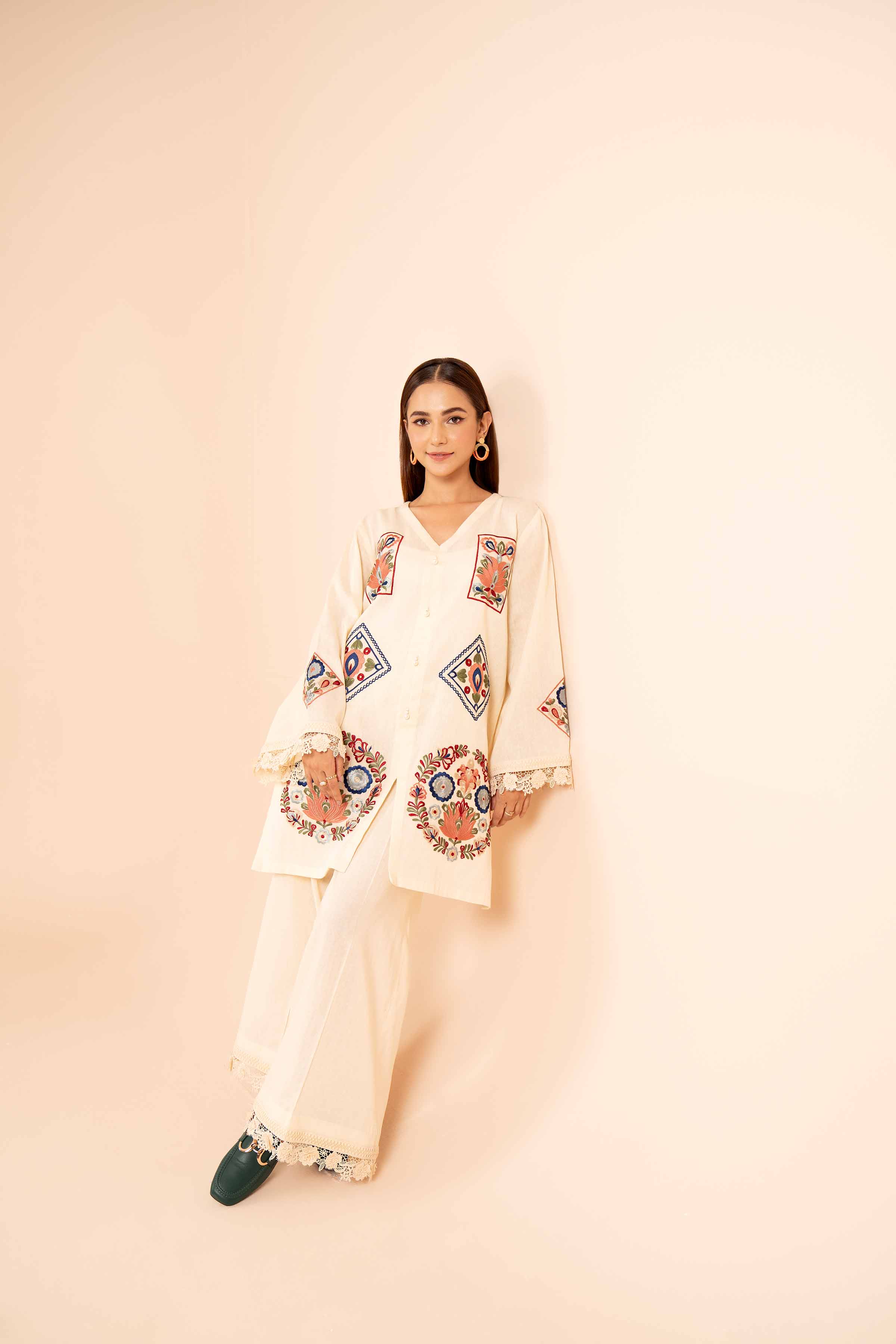 2 Piece - Dyed Embroidered Suit - 42404029