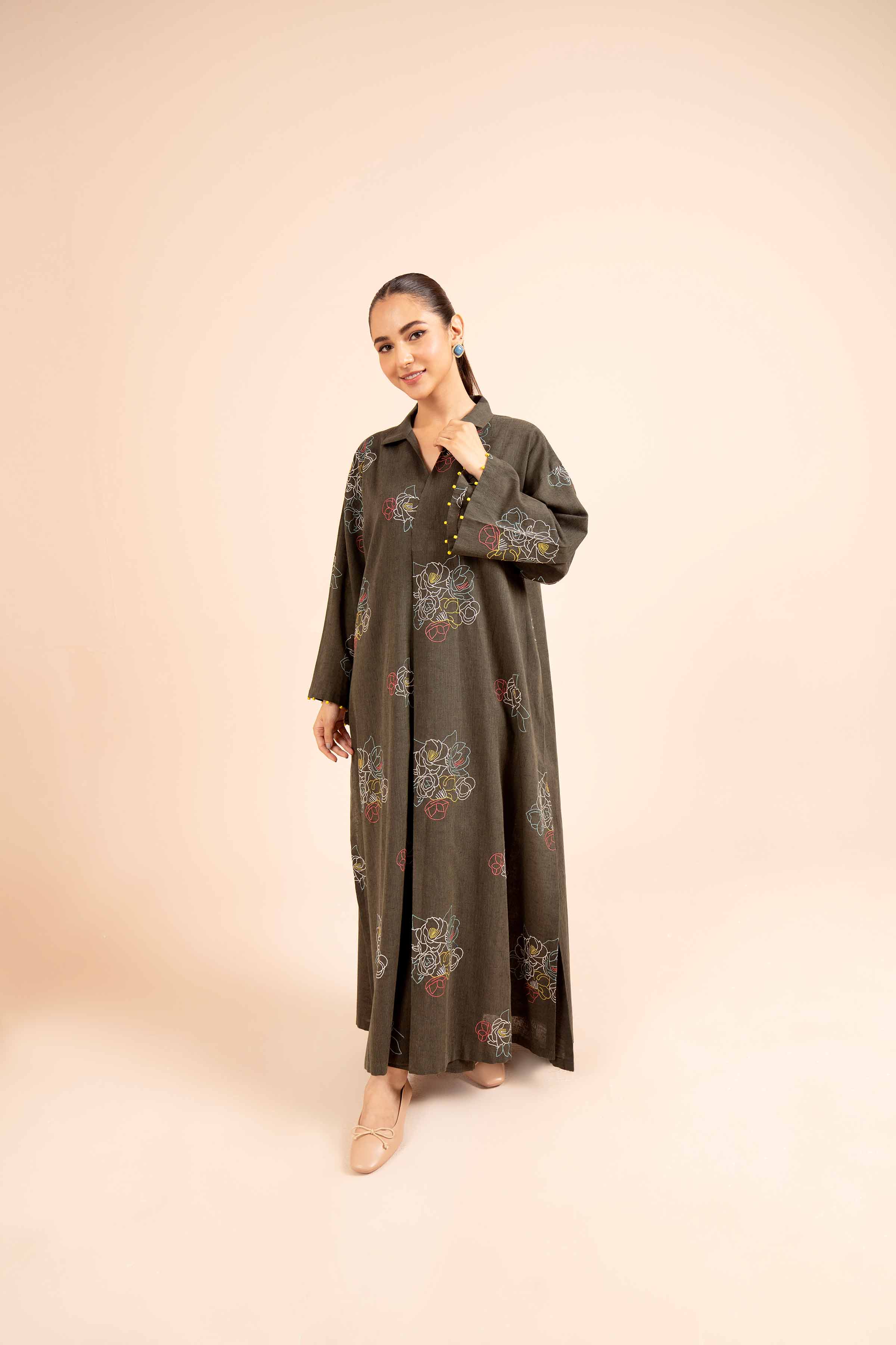 2 Piece - Dyed Embroidered Suit - 42404032