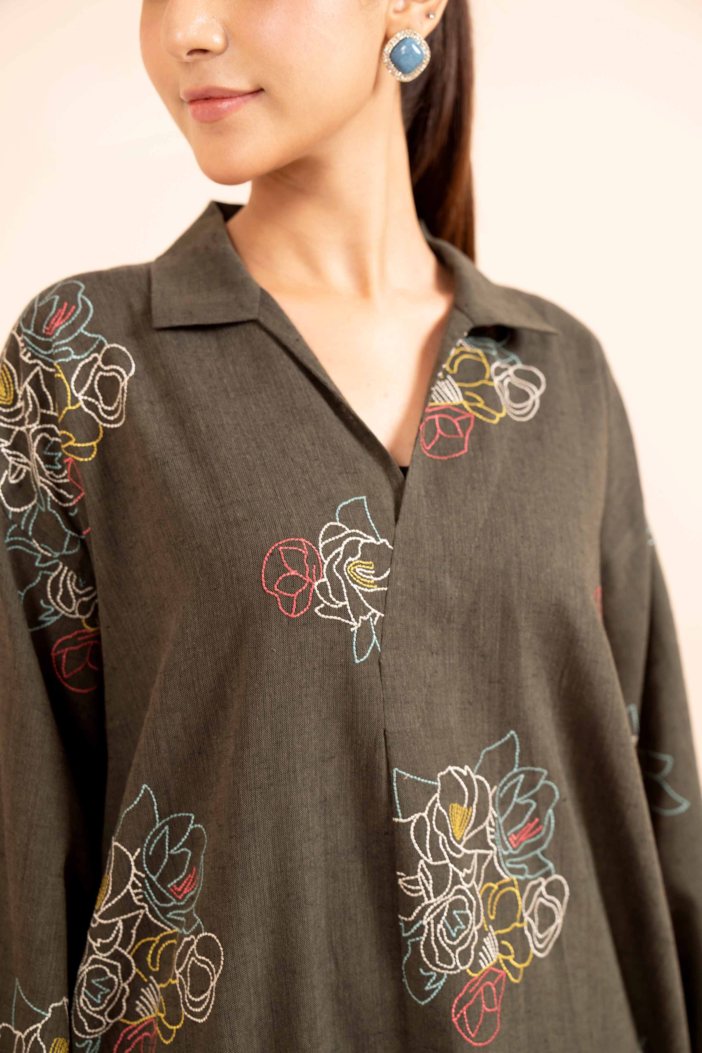 2 Piece - Dyed Embroidered Suit - 42404032