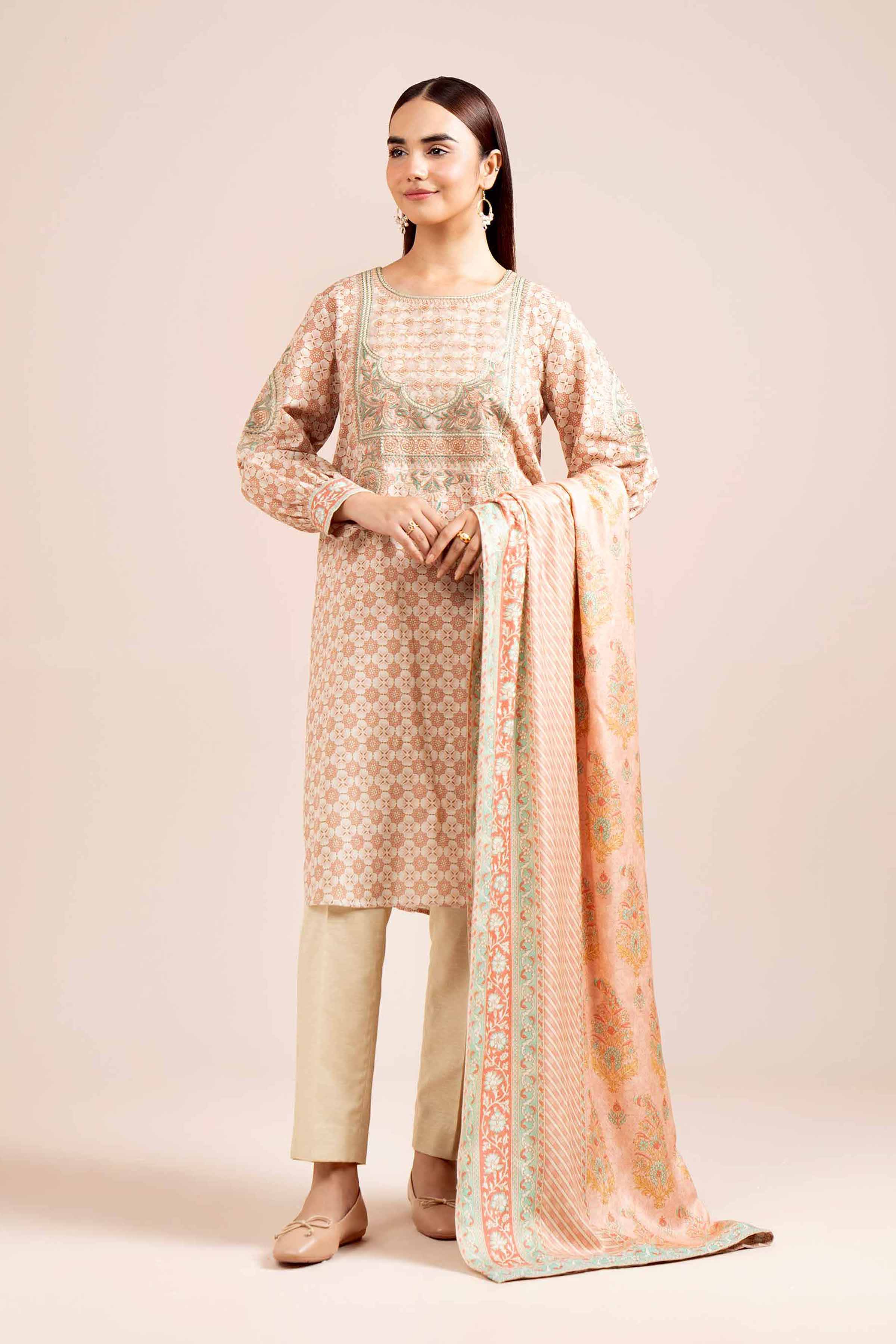 2 Piece - Printed Embroidered Suit - 42404082
