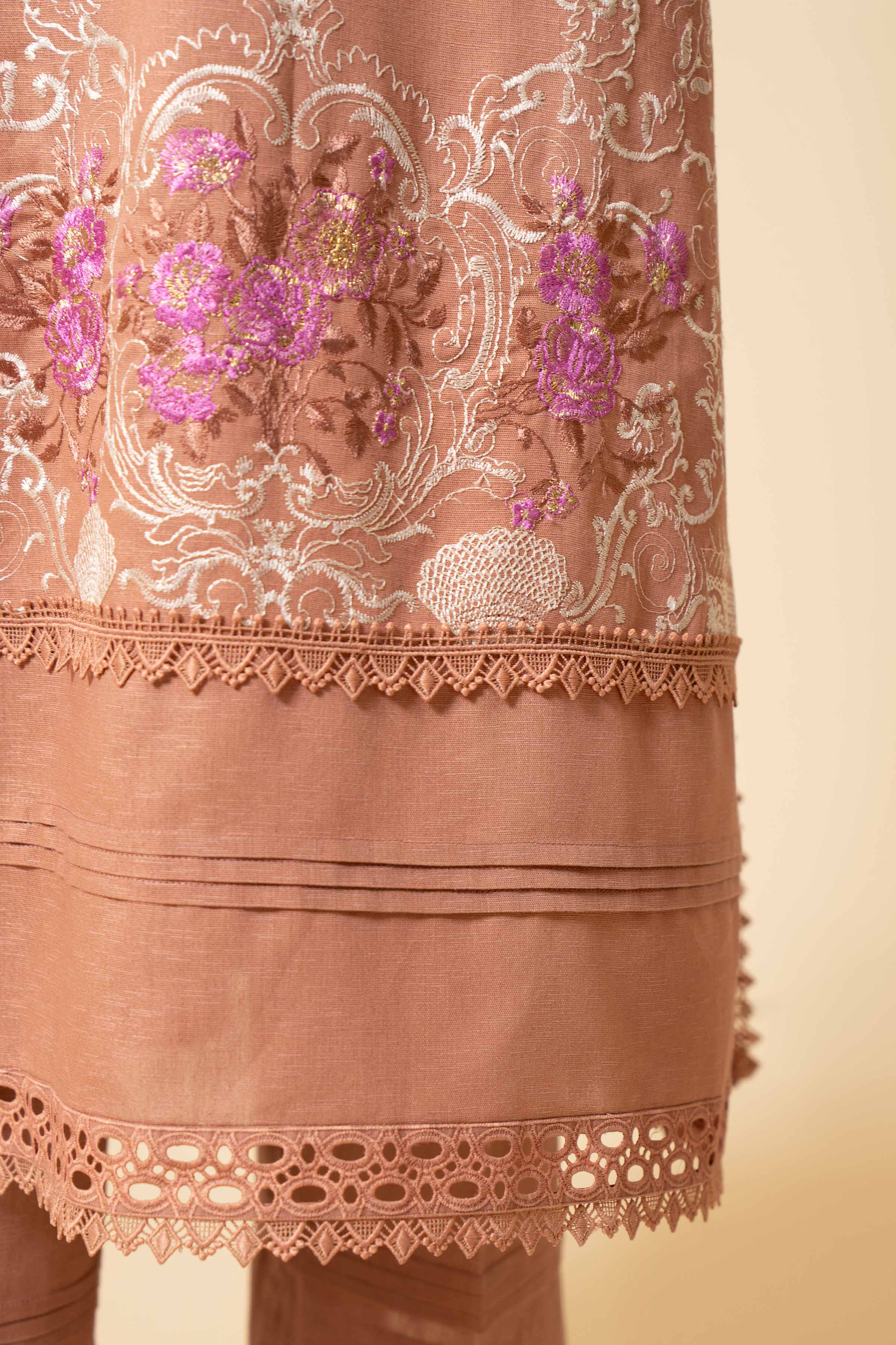 3 Piece - Embroidered Suit - 42404264