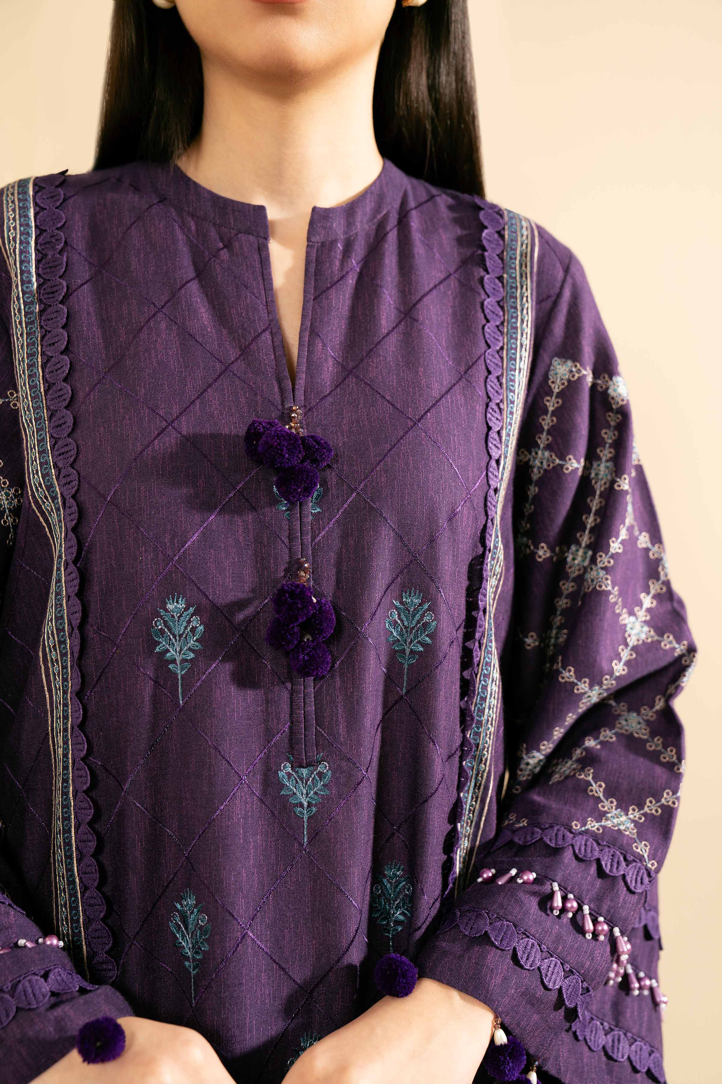 3 Piece - Embroidered Suit - 42404275