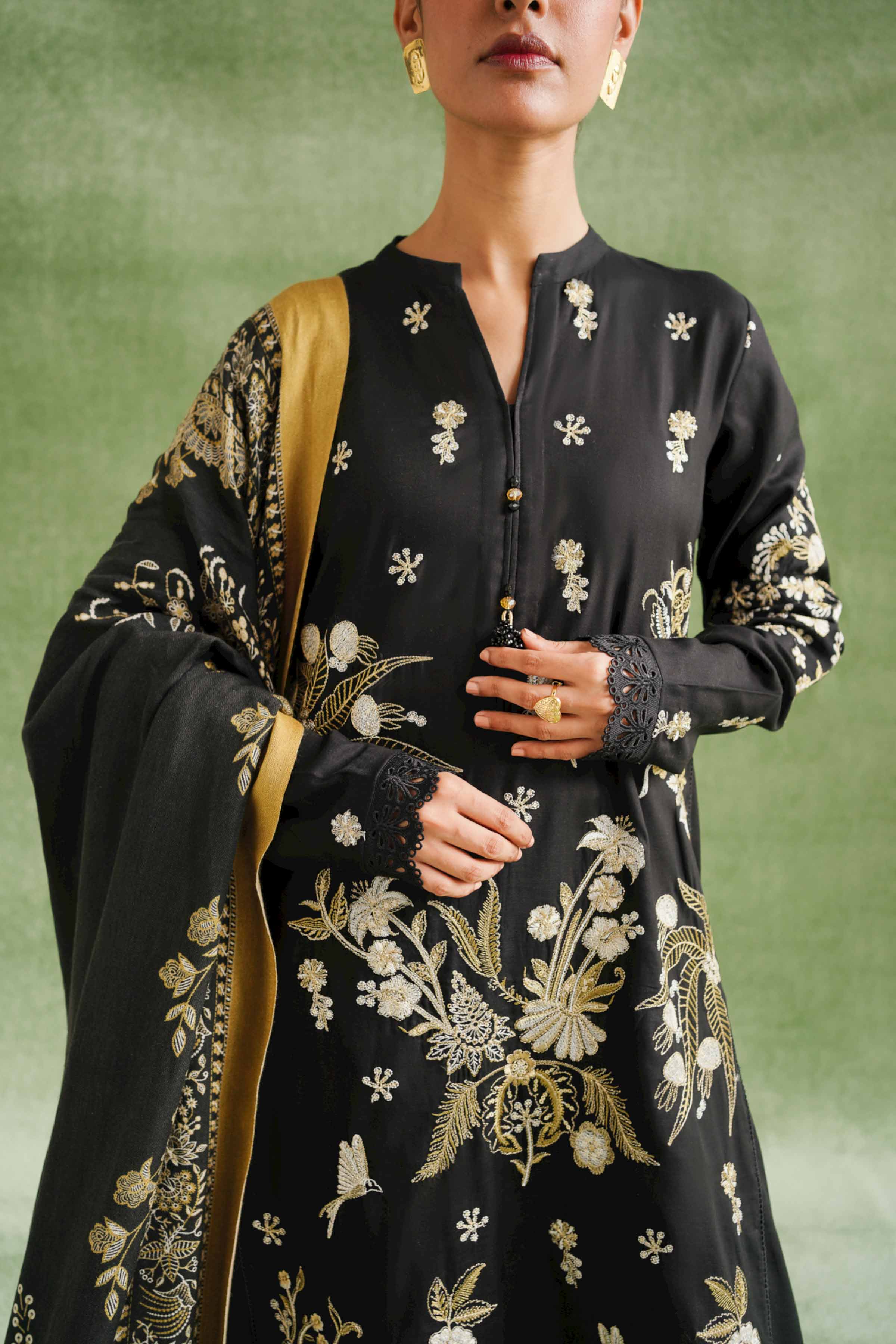 3 Piece - Embroidered Suit - 42404287