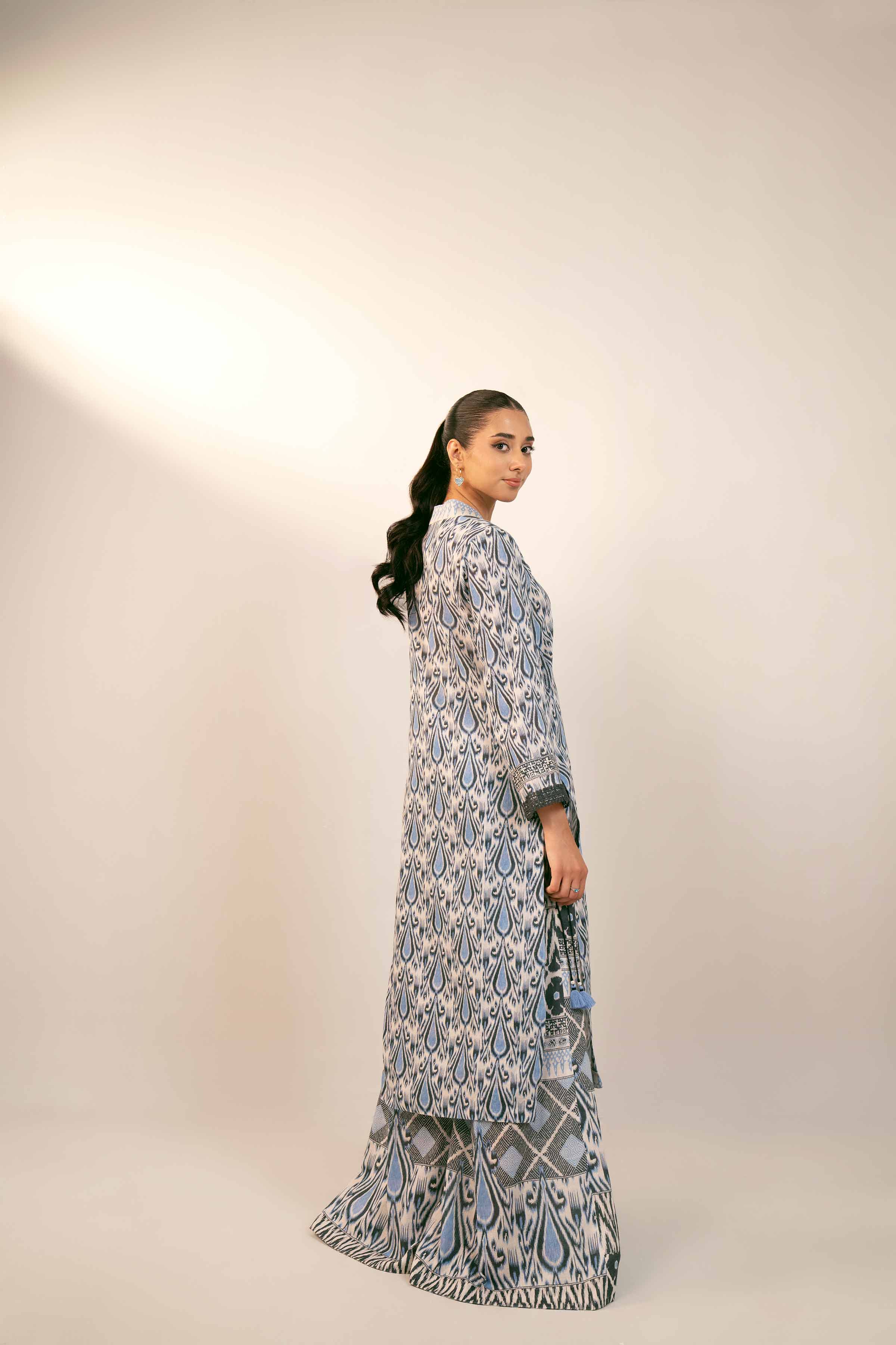 2 Piece - Printed Suit - 42404423