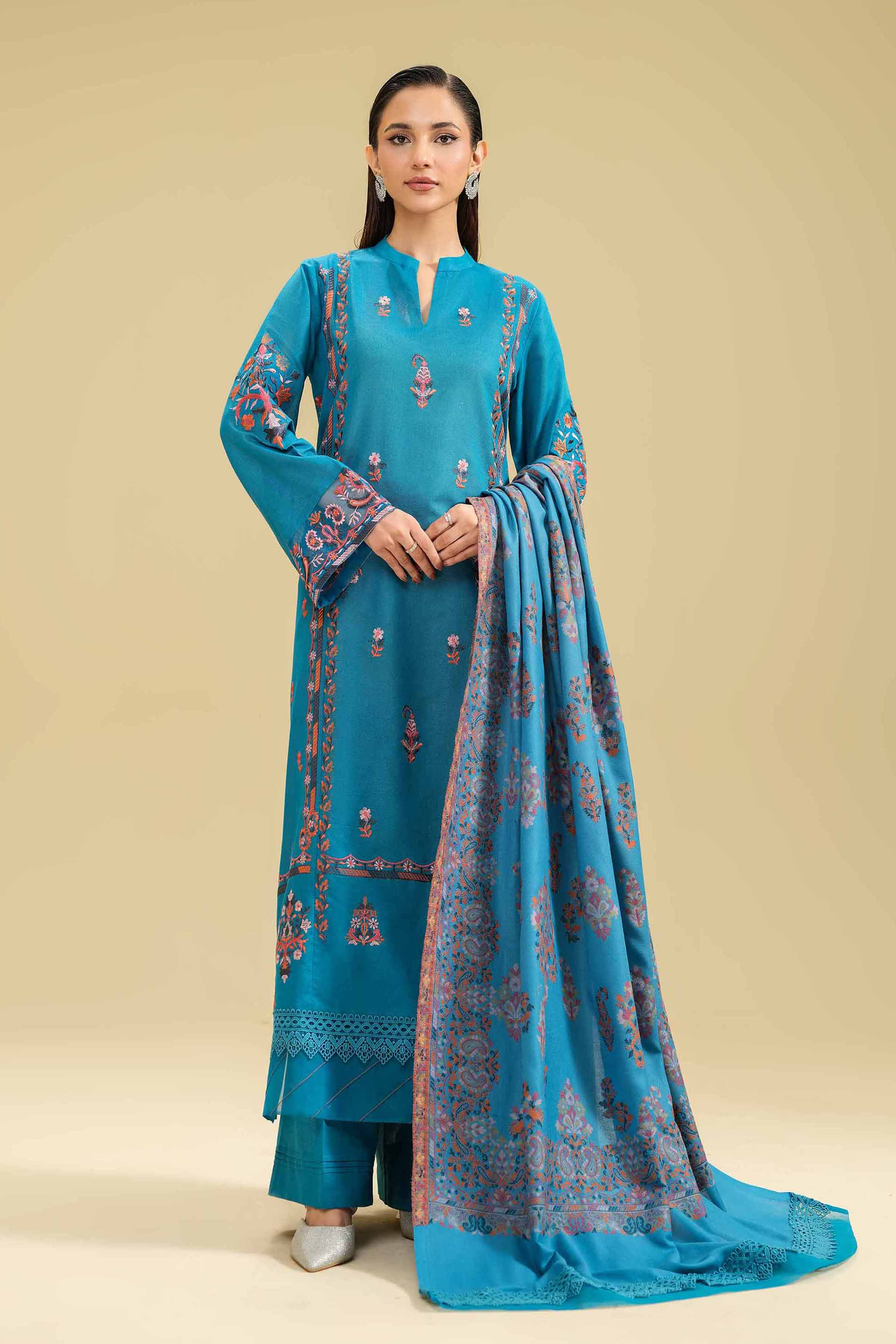 3 Piece - Embroidered Suit - 42404515