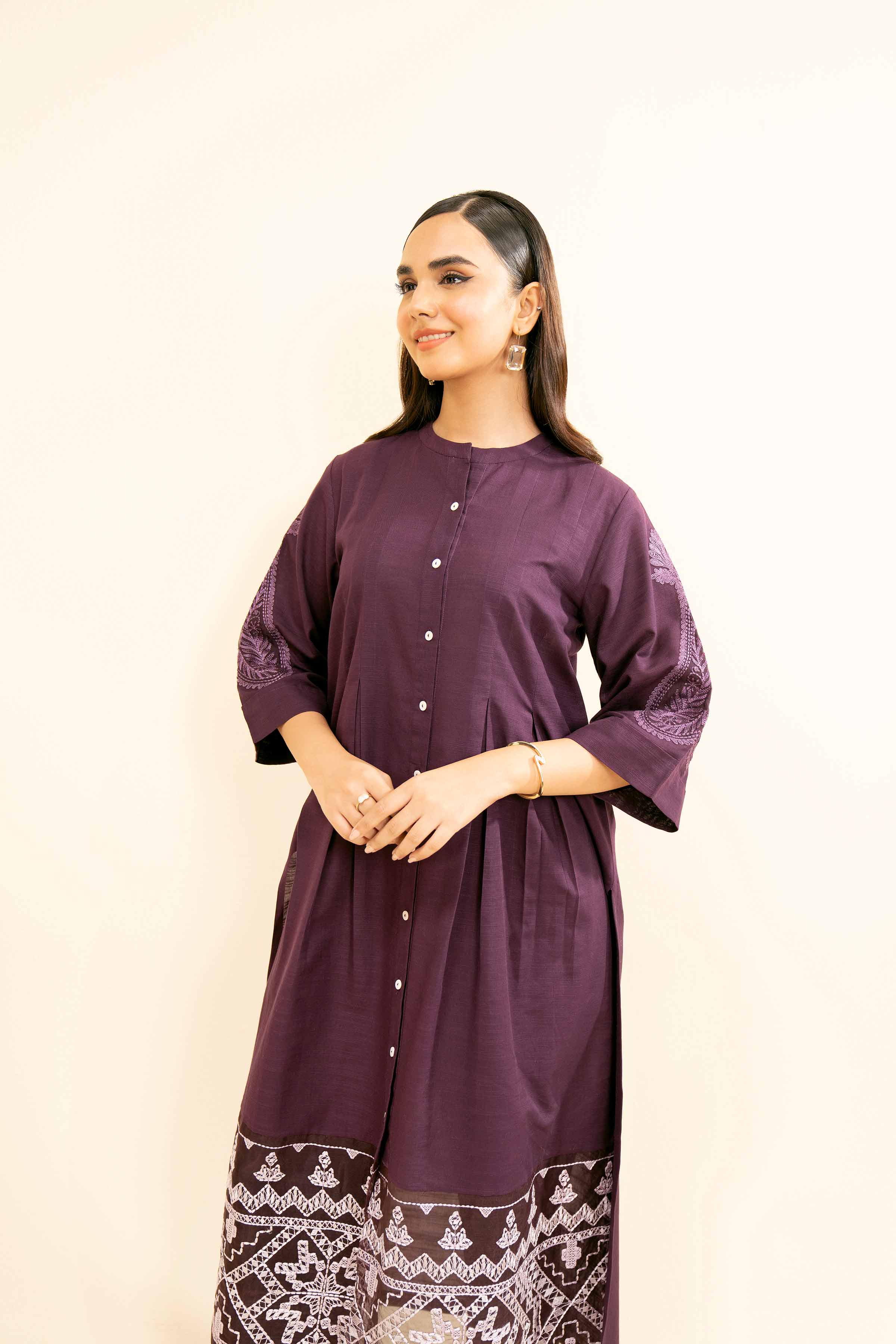 2 Piece - Dyed Embroidered Suit - 42404551