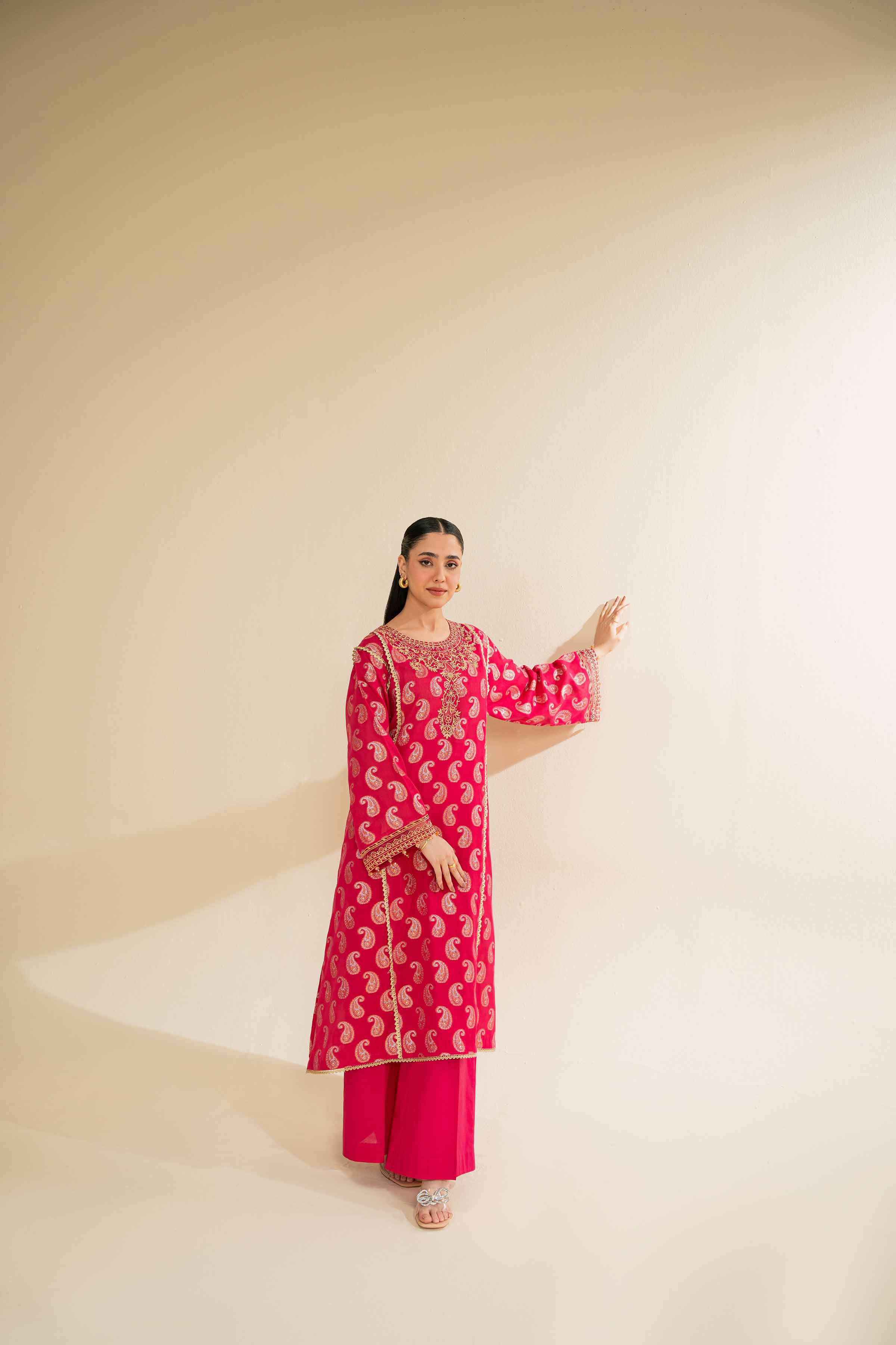 2 Piece - Jacquard Embroidered Suit - 42501021