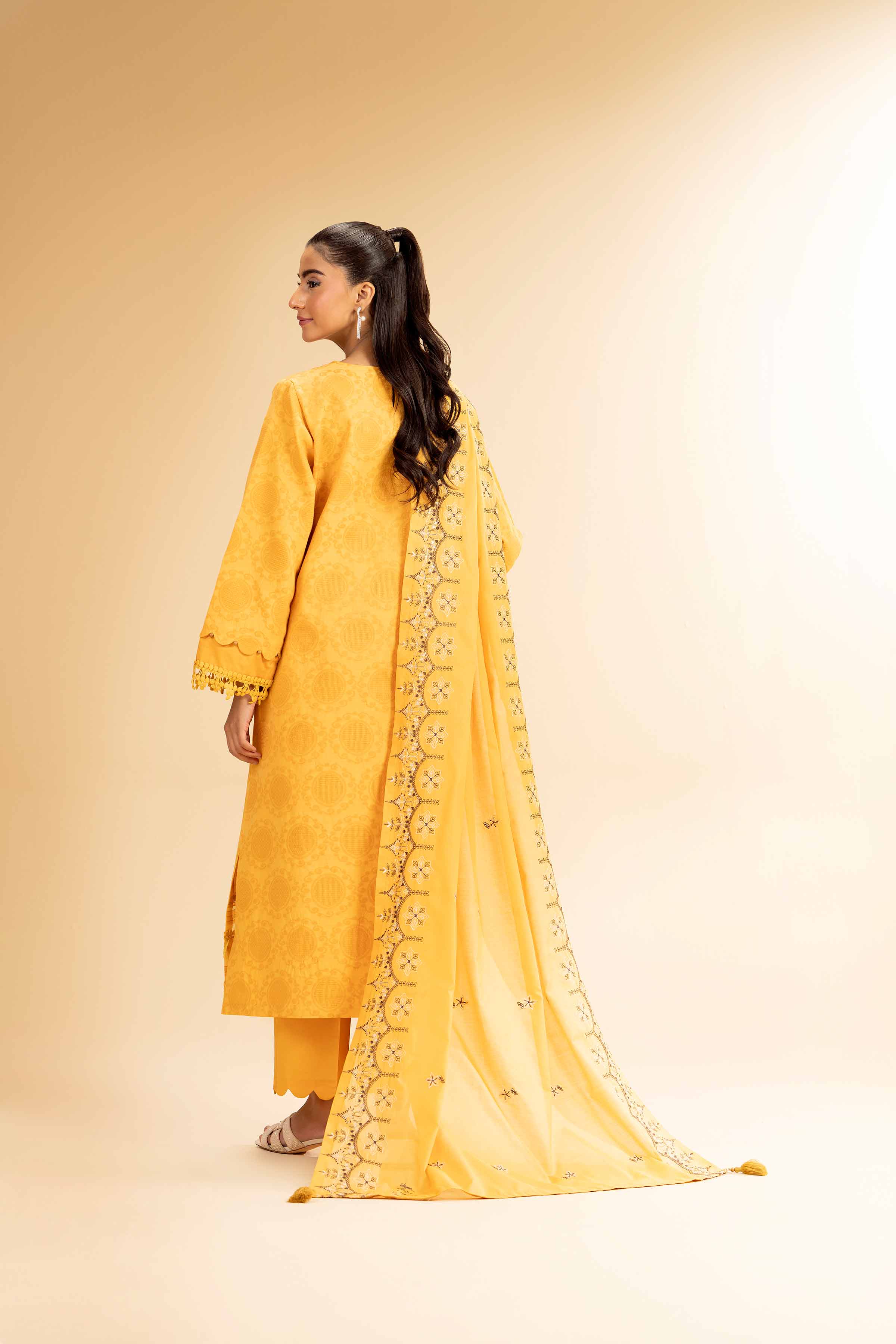 3 Piece - Dyed Embroidered Suit - 42501100