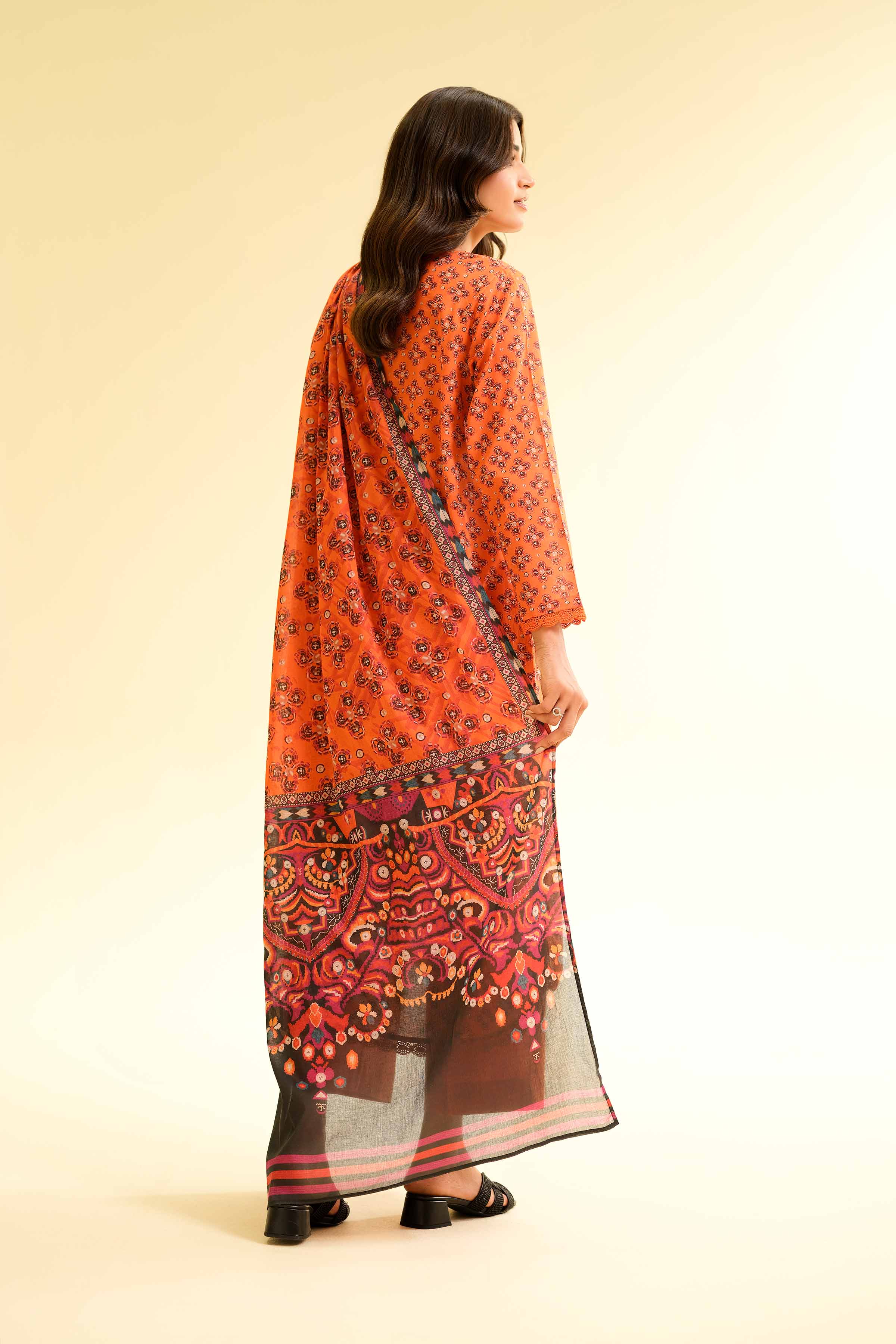 2 Piece - Printed Embroidered Suit - 42501164