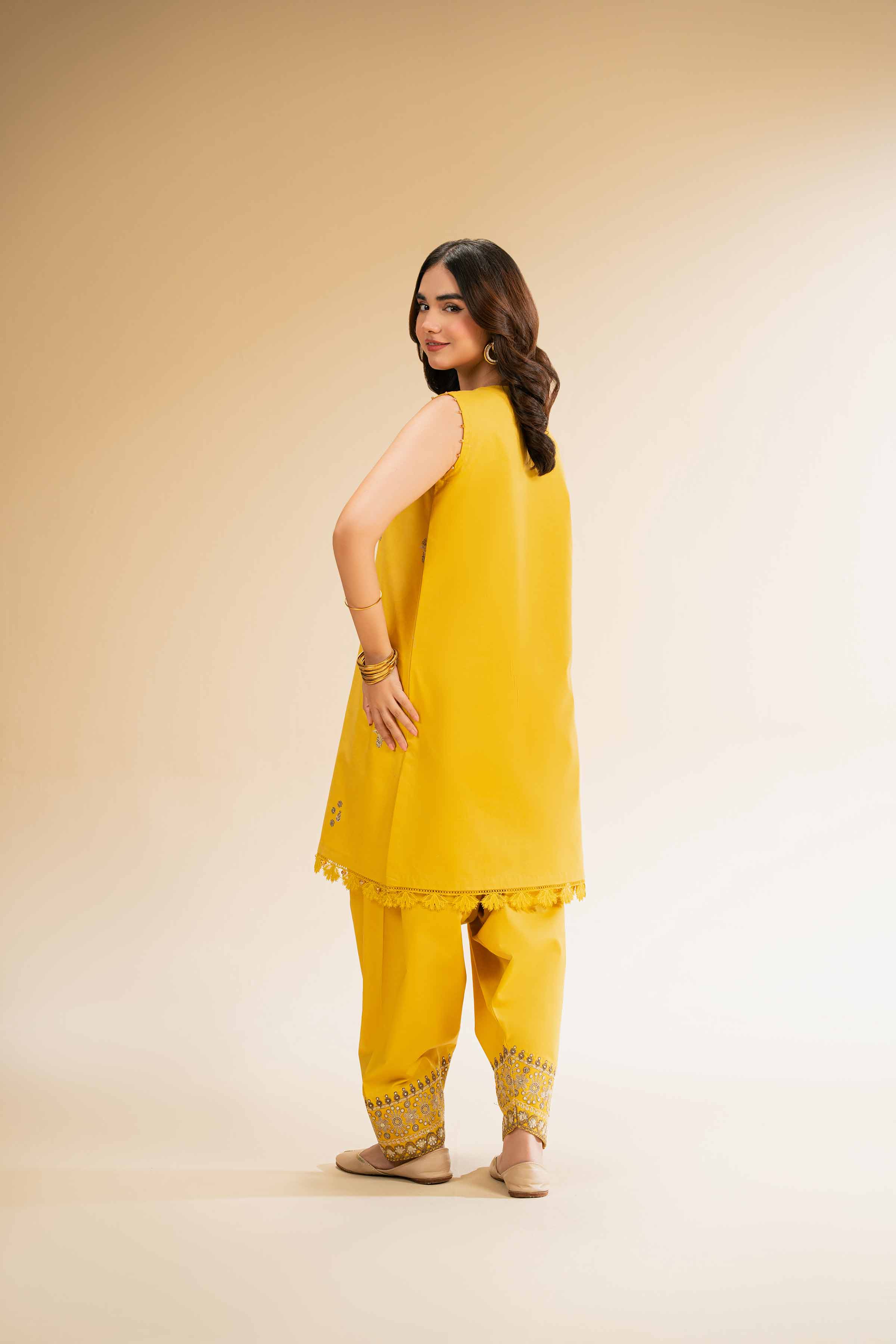2 Piece - Dyed Embroidered Suit - 42501264