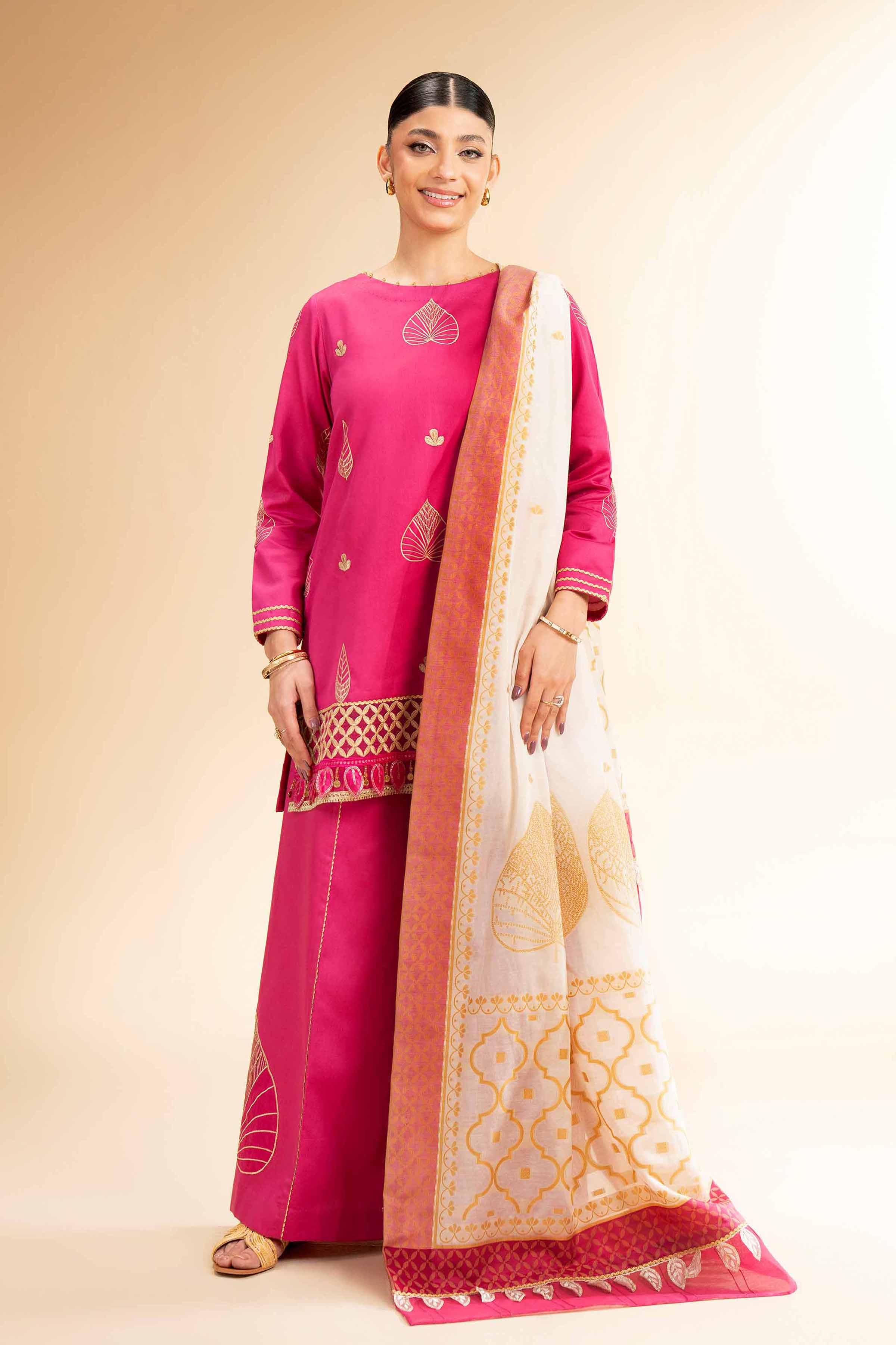 3 Piece - Embroidered Suit - 42501392