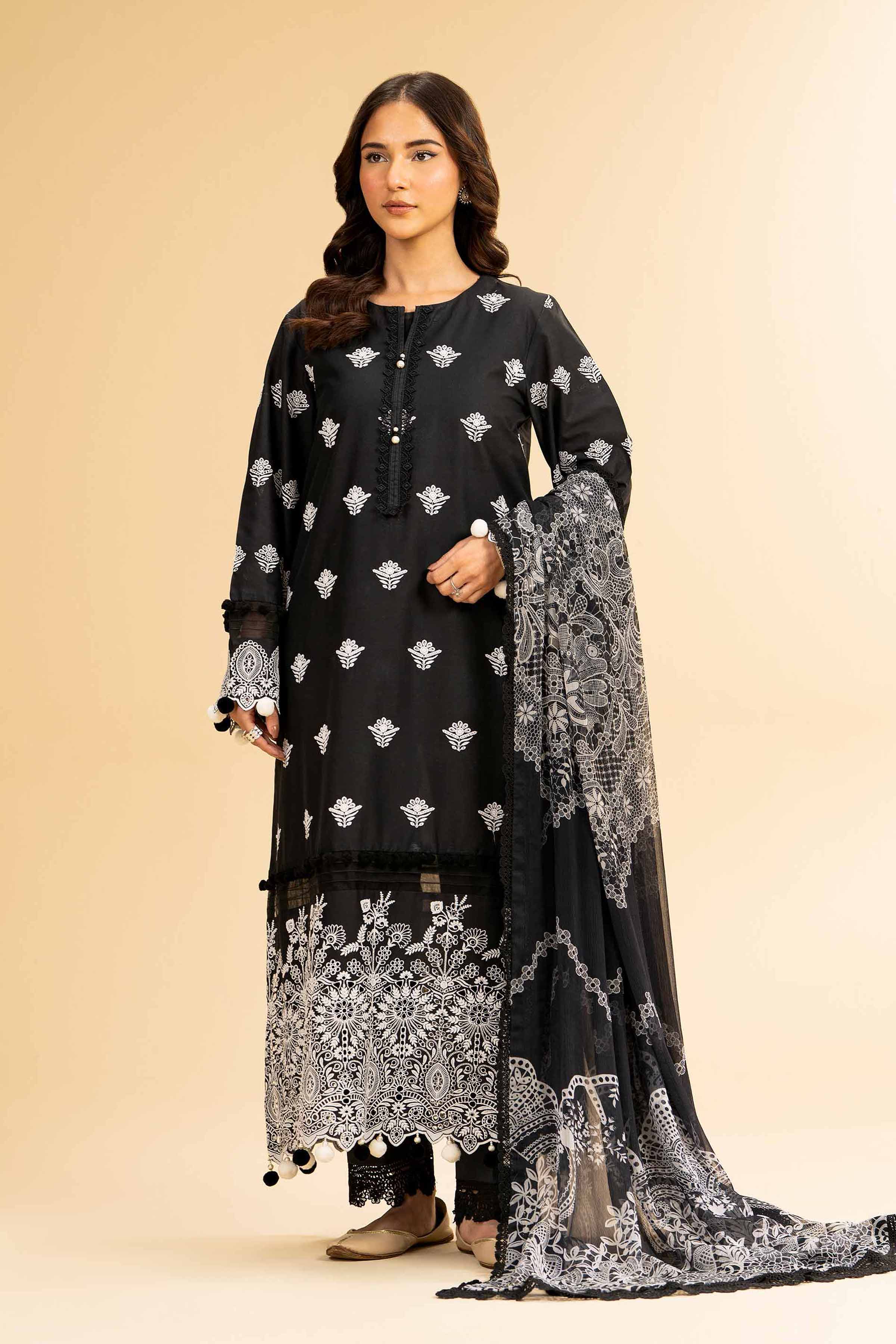 3 Piece - Embroidered Suit - 42501415