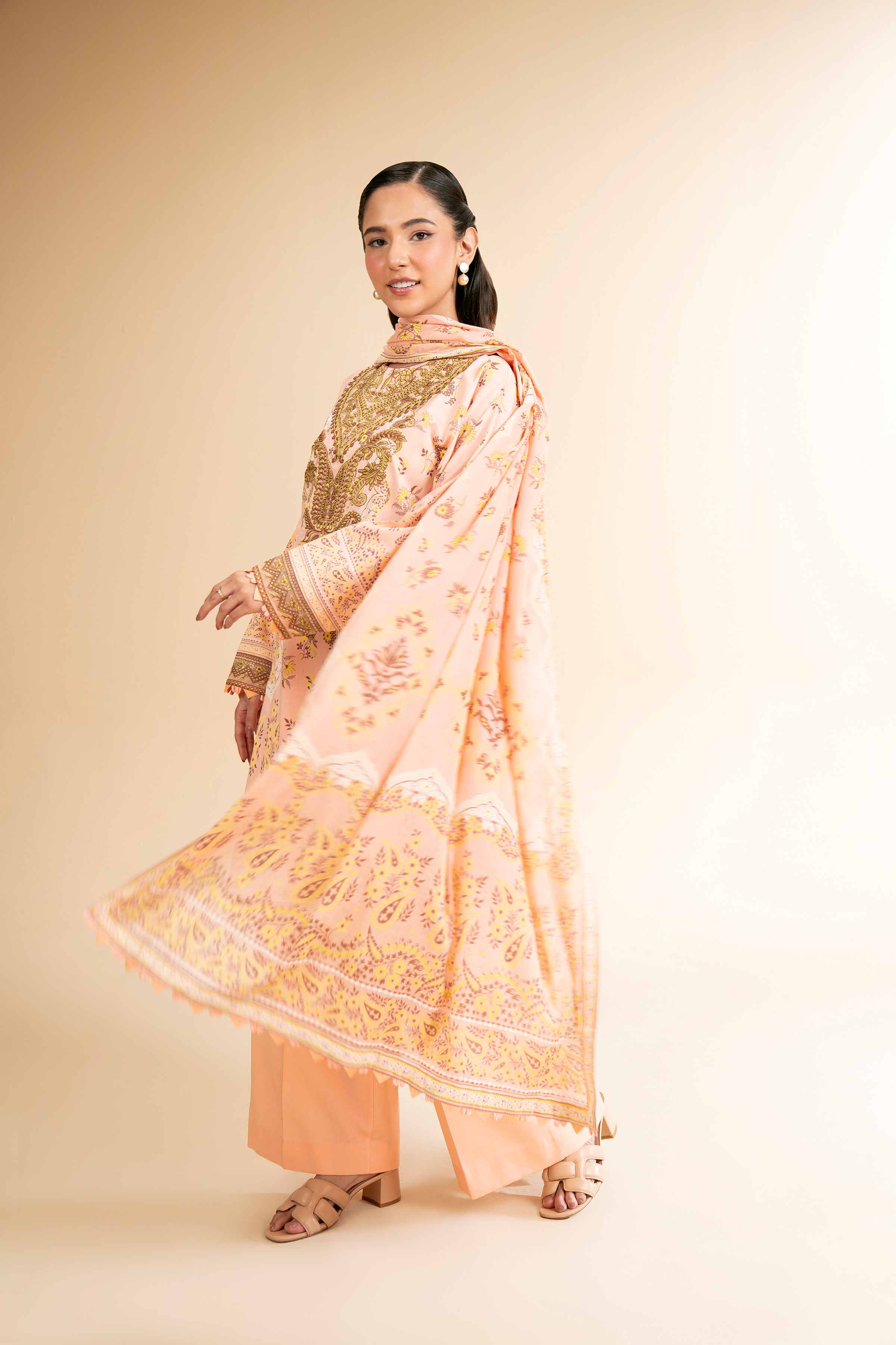 3 Piece - Flatbed Paste Embroidered Suit - 42501665