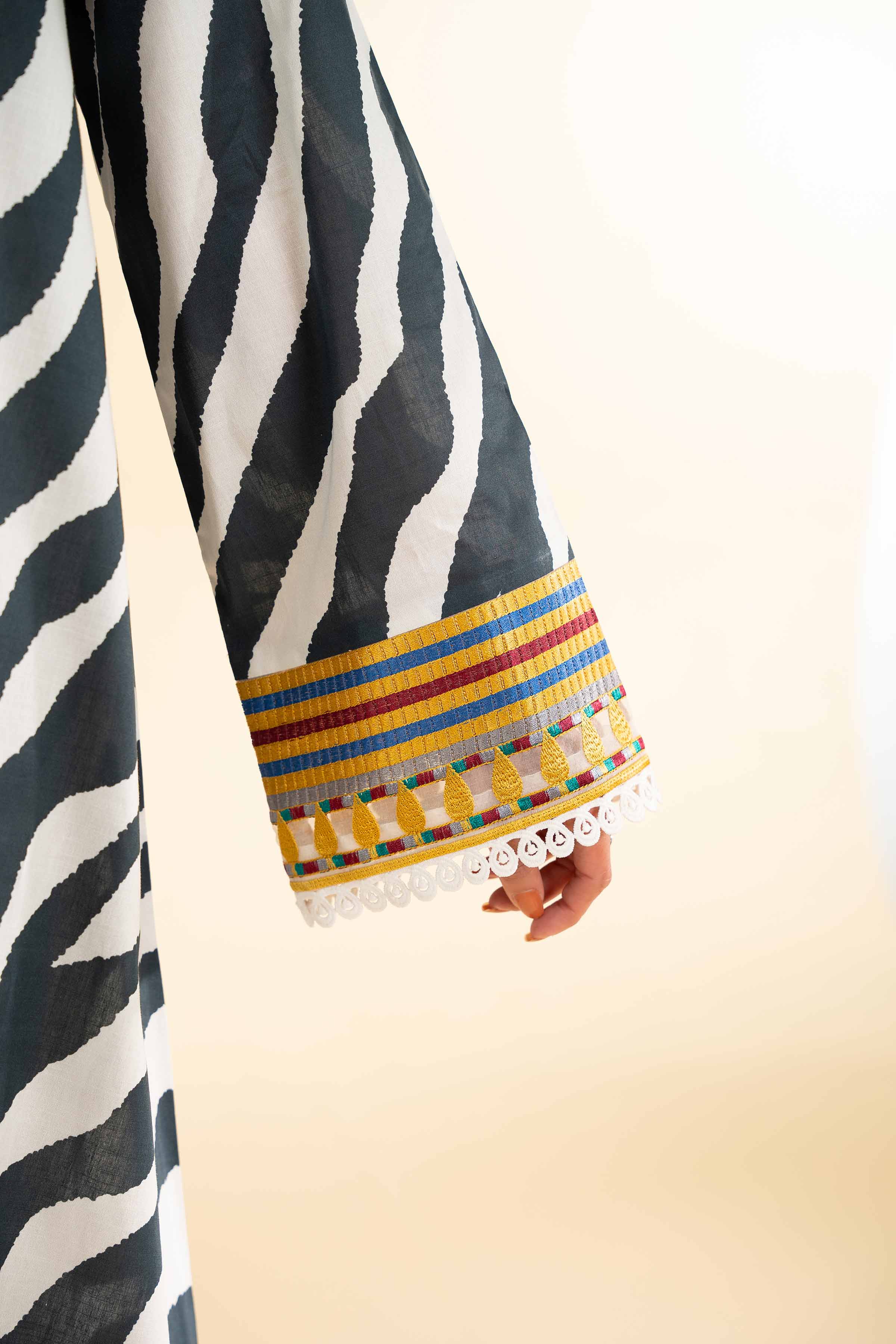 2 Piece - Digital Printed Embroidered Suit - 42501776