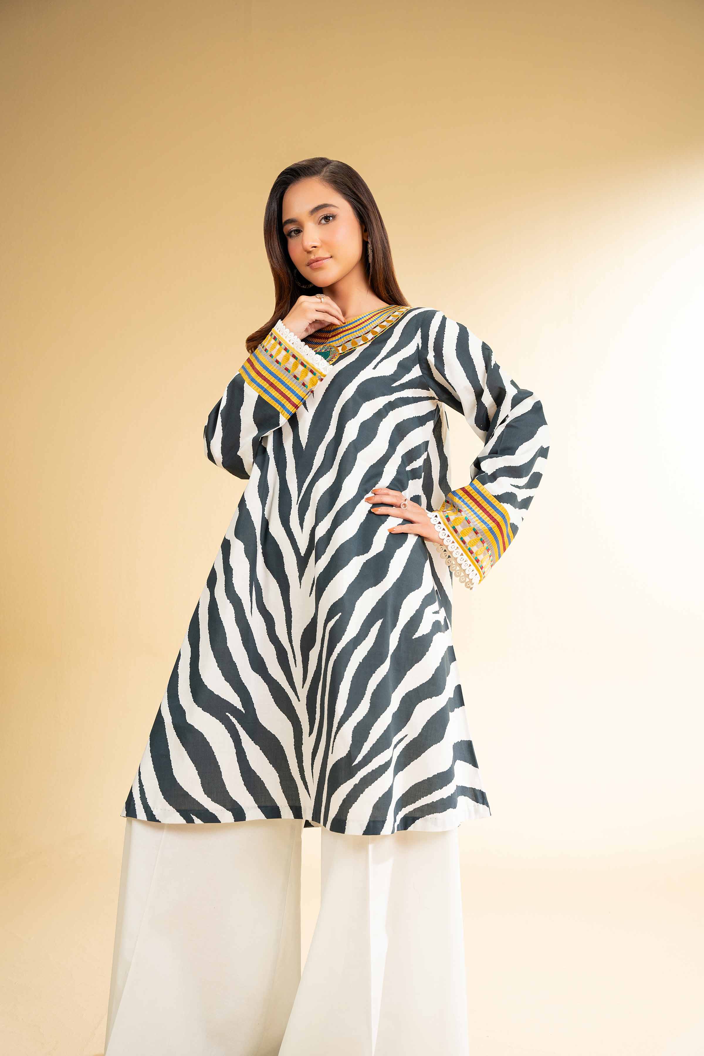 2 Piece - Digital Printed Embroidered Suit - 42501776