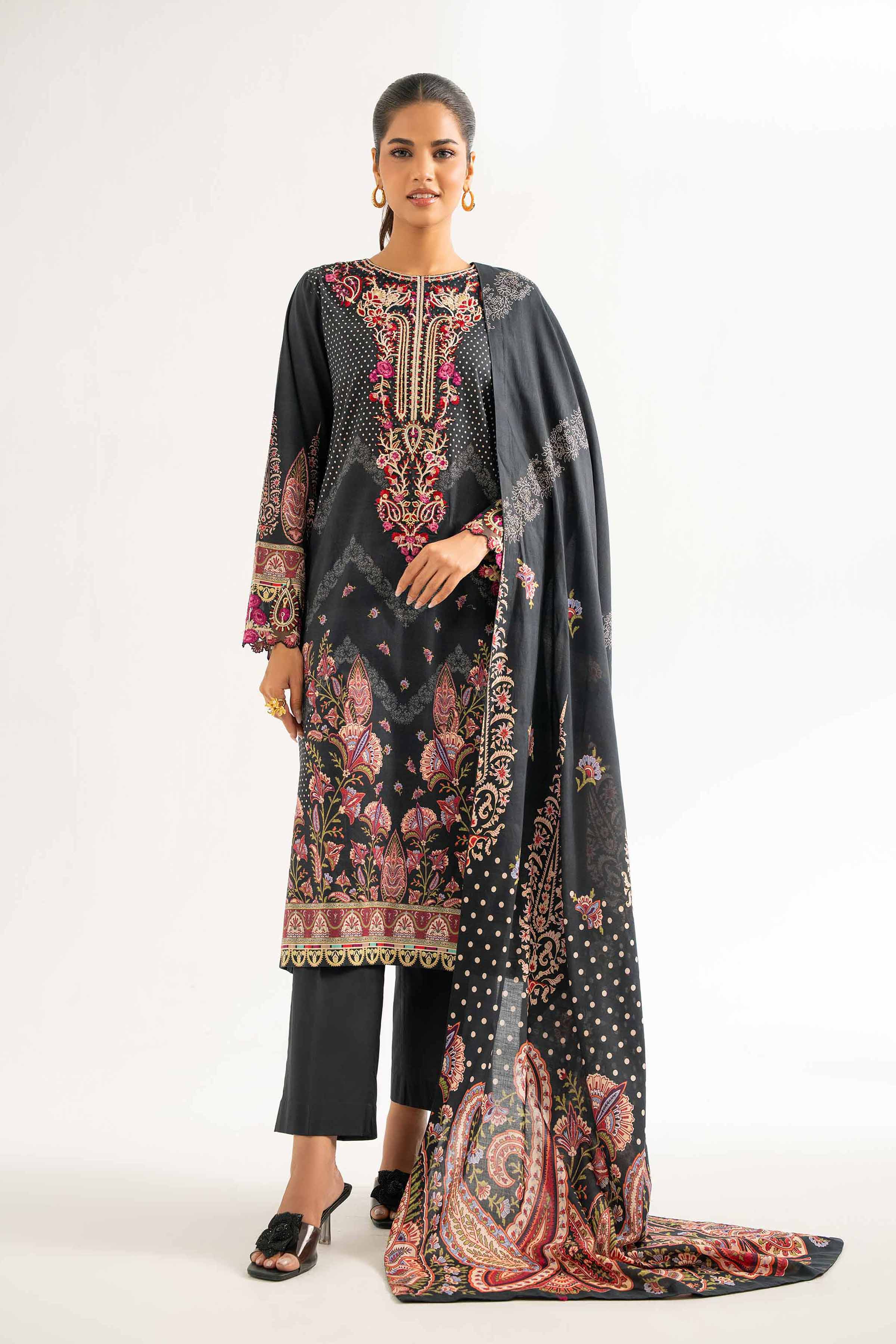 NISHATUAE - Black Embroidered Lawn 3-piece Unstitched Suit