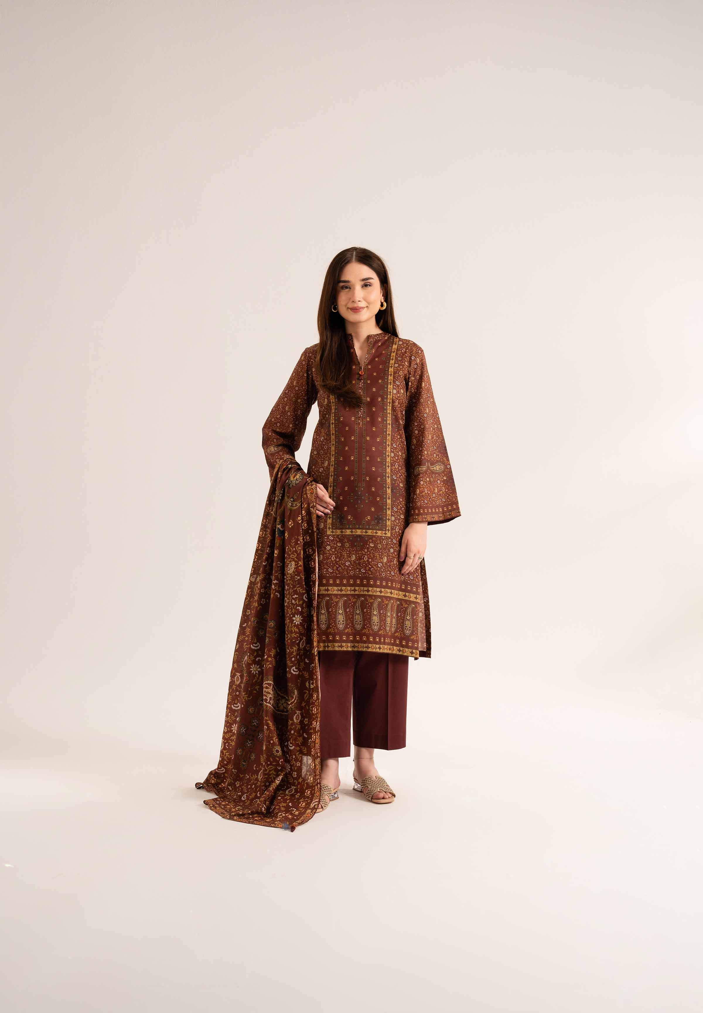 NISHATUAE - Maroon Printed Lawn 3-piece Unstitched Suit