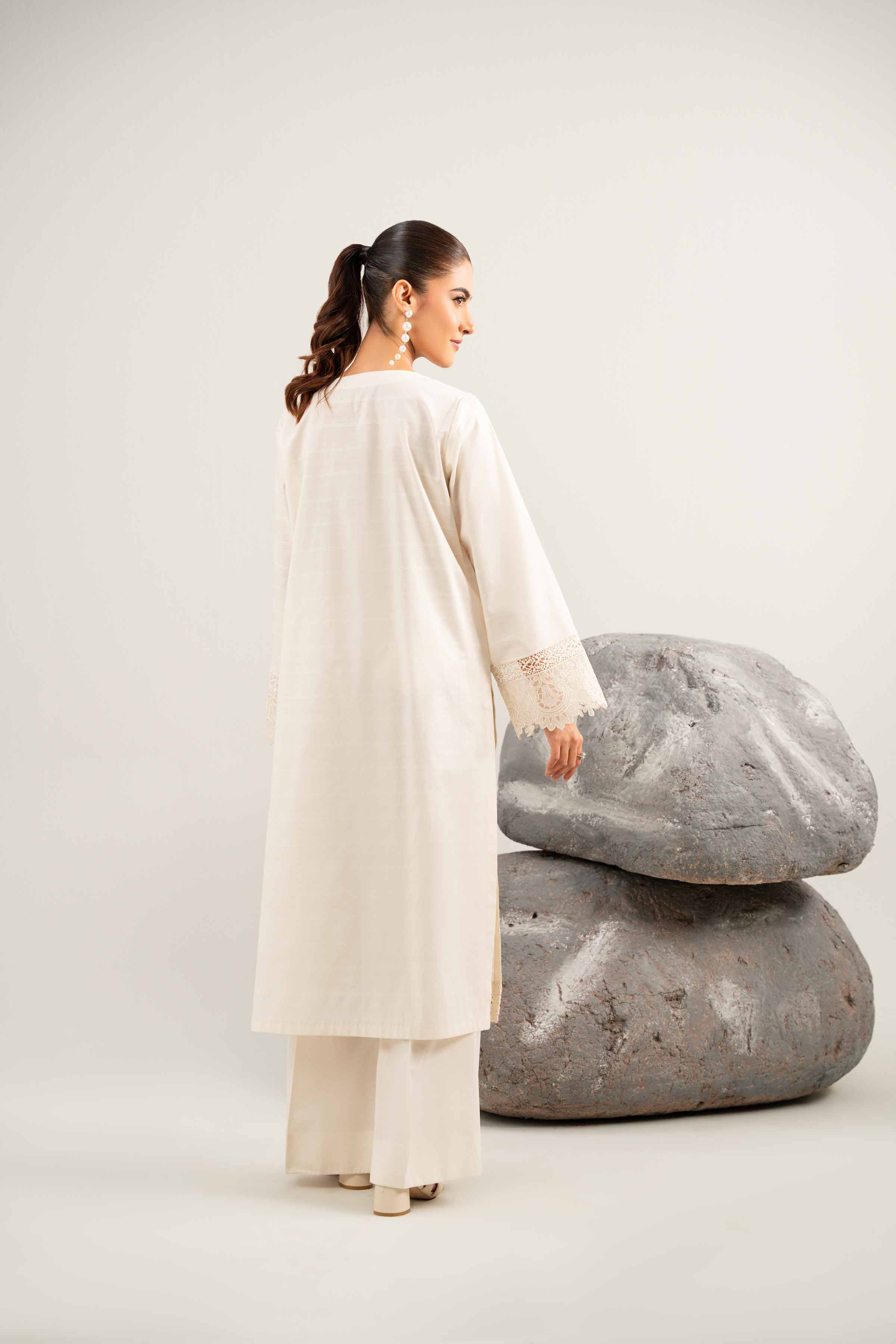 2 Piece - Embroidered Suit - 42501994