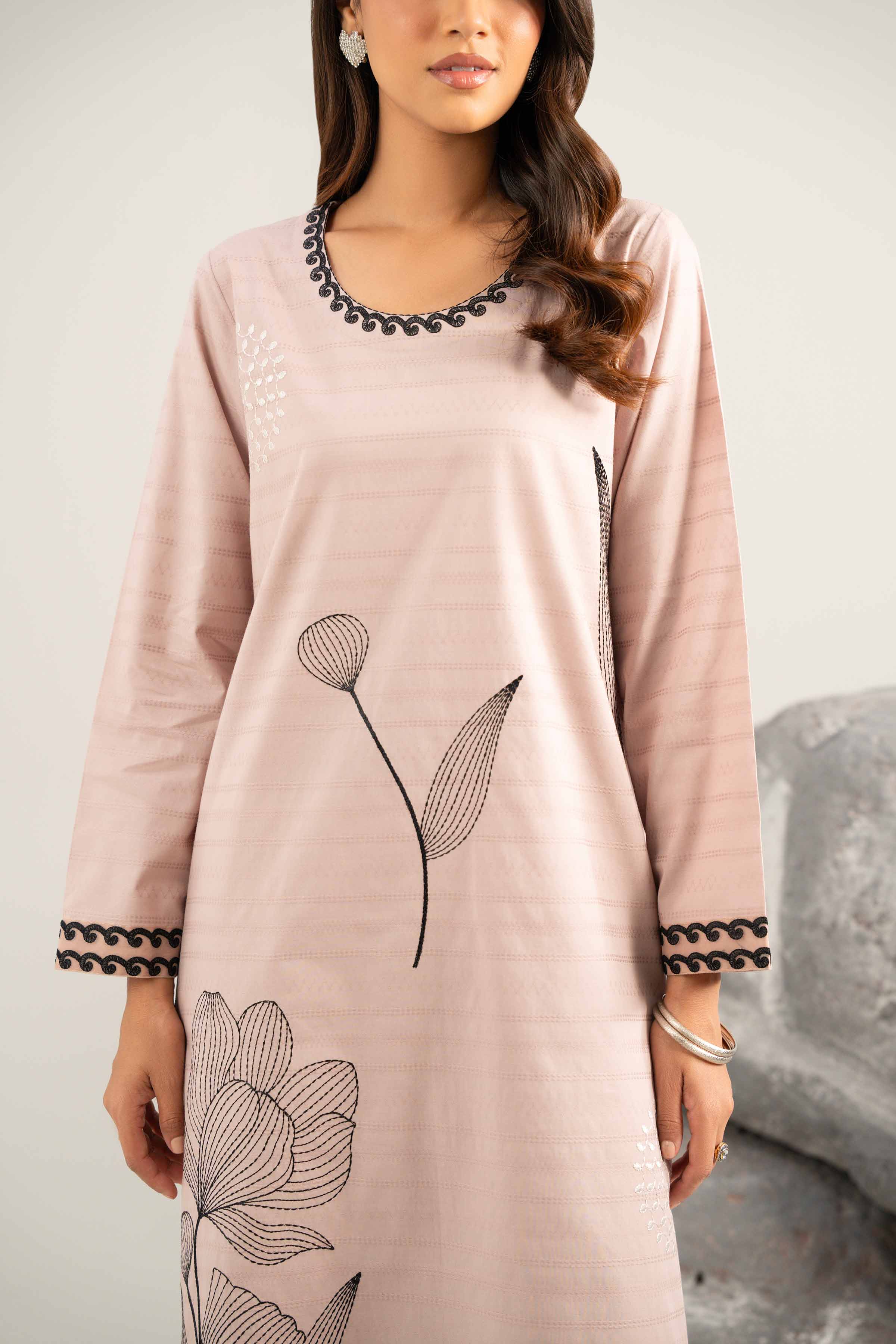 2 Piece - Embroidered Suit - 42501995