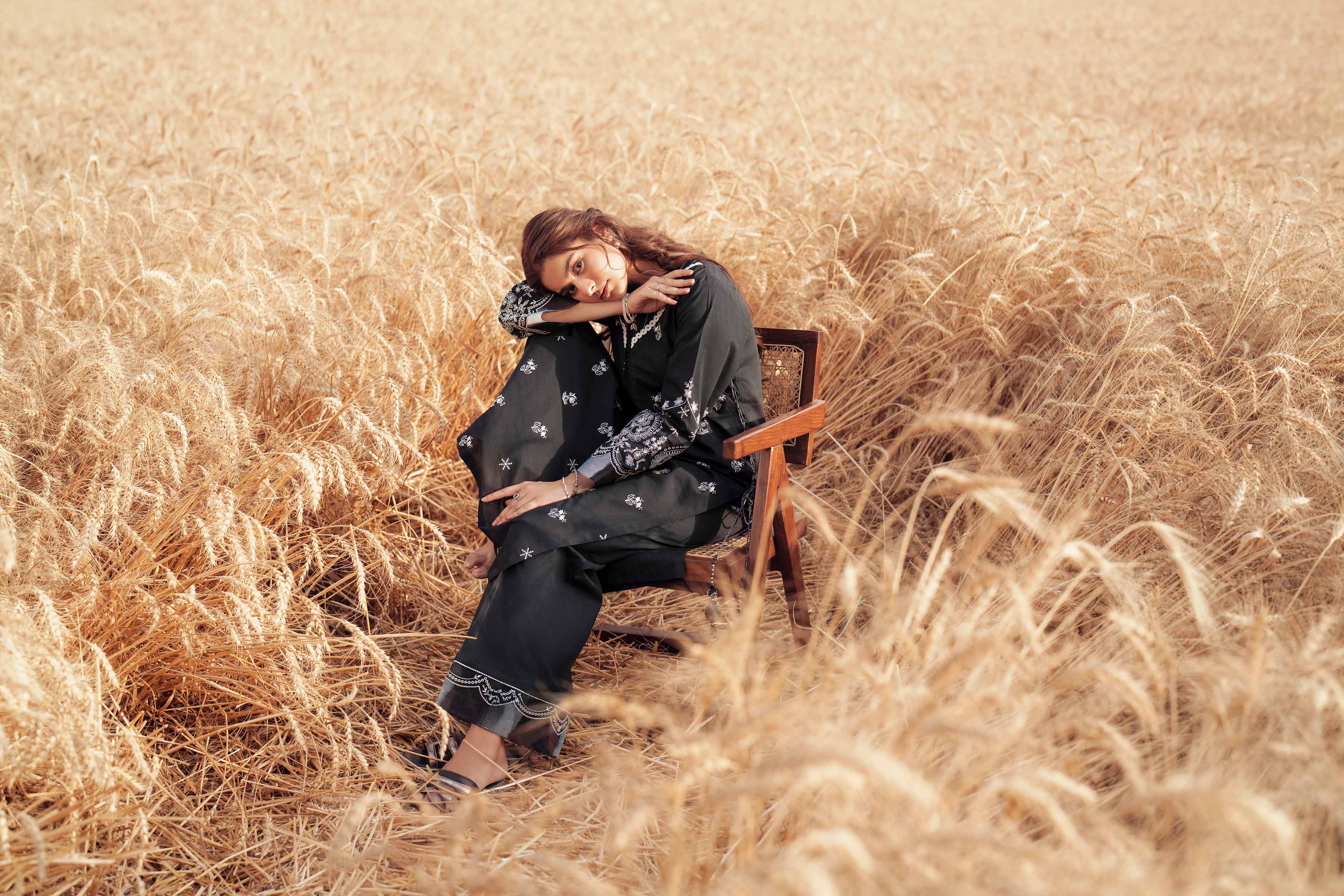 2 Piece - Embroidered Suit - 42501996