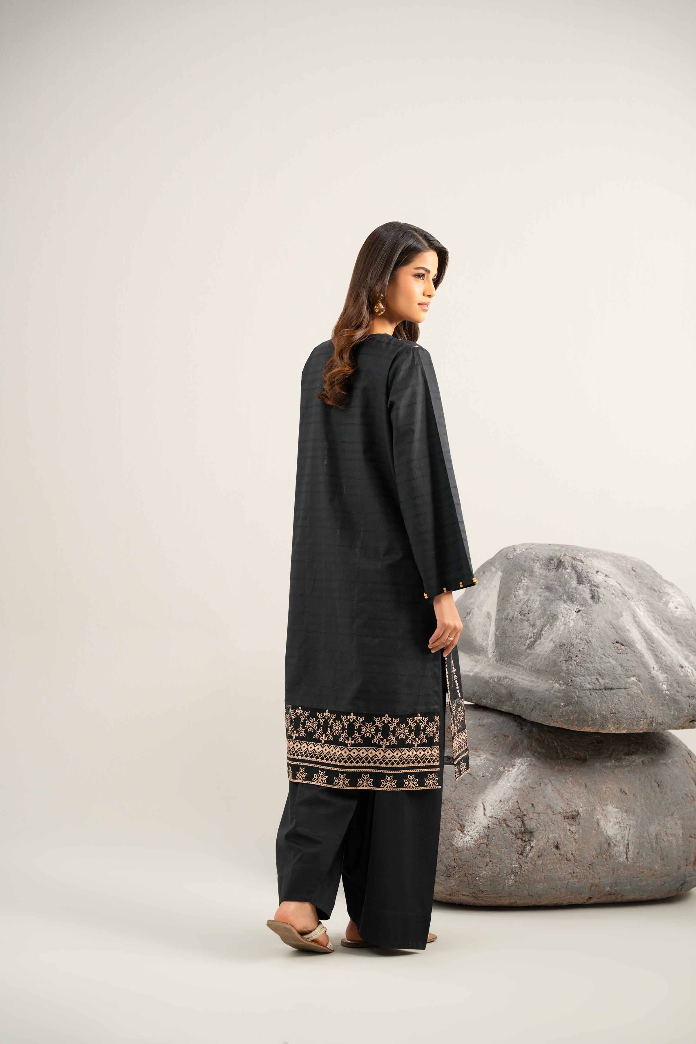 2 Piece - Embroidered Suit - 42501997