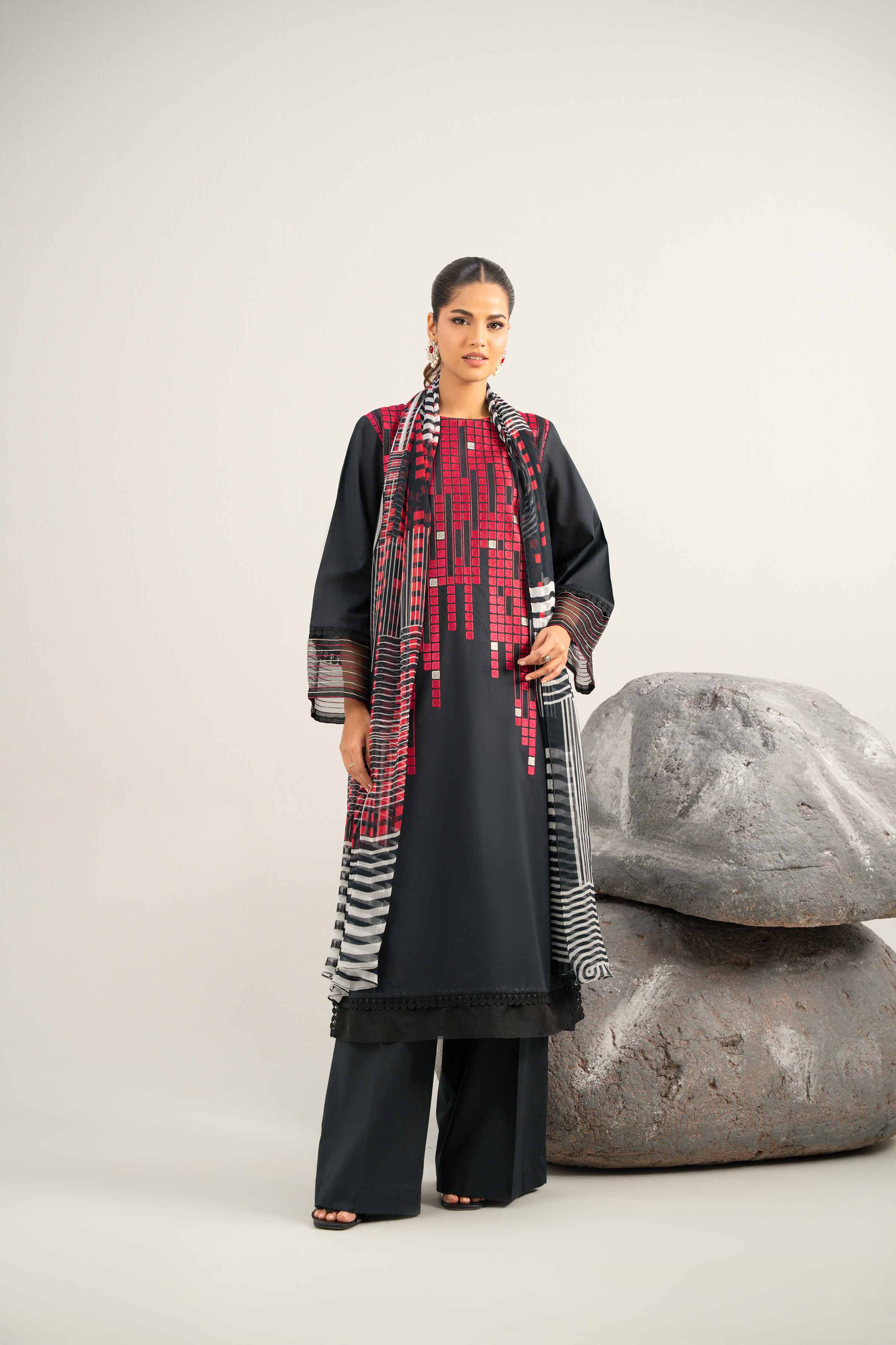 3 Piece - Dyed Printed Embroidered Suit - 42502026