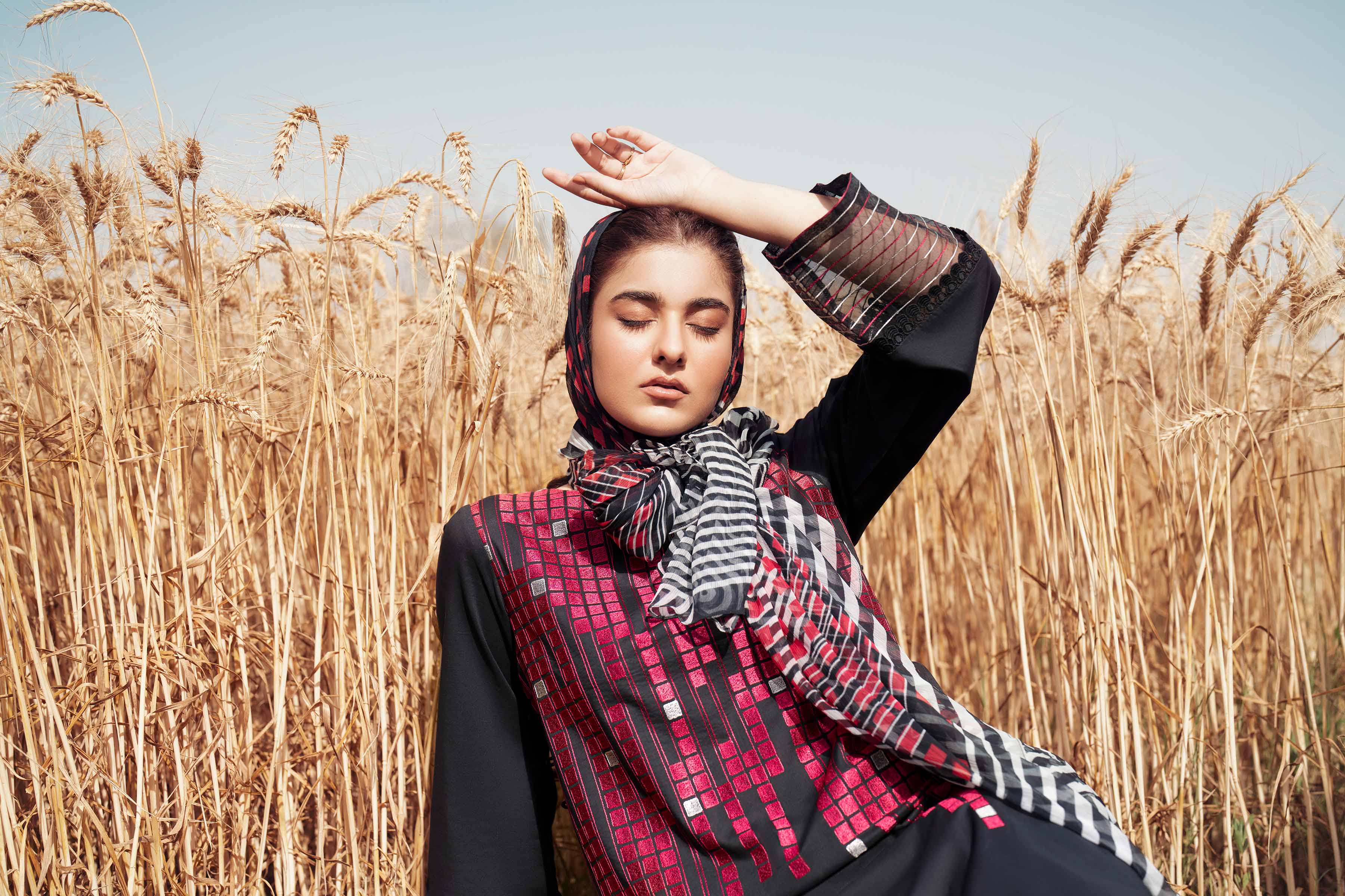 3 Piece - Dyed Printed Embroidered Suit - 42502026