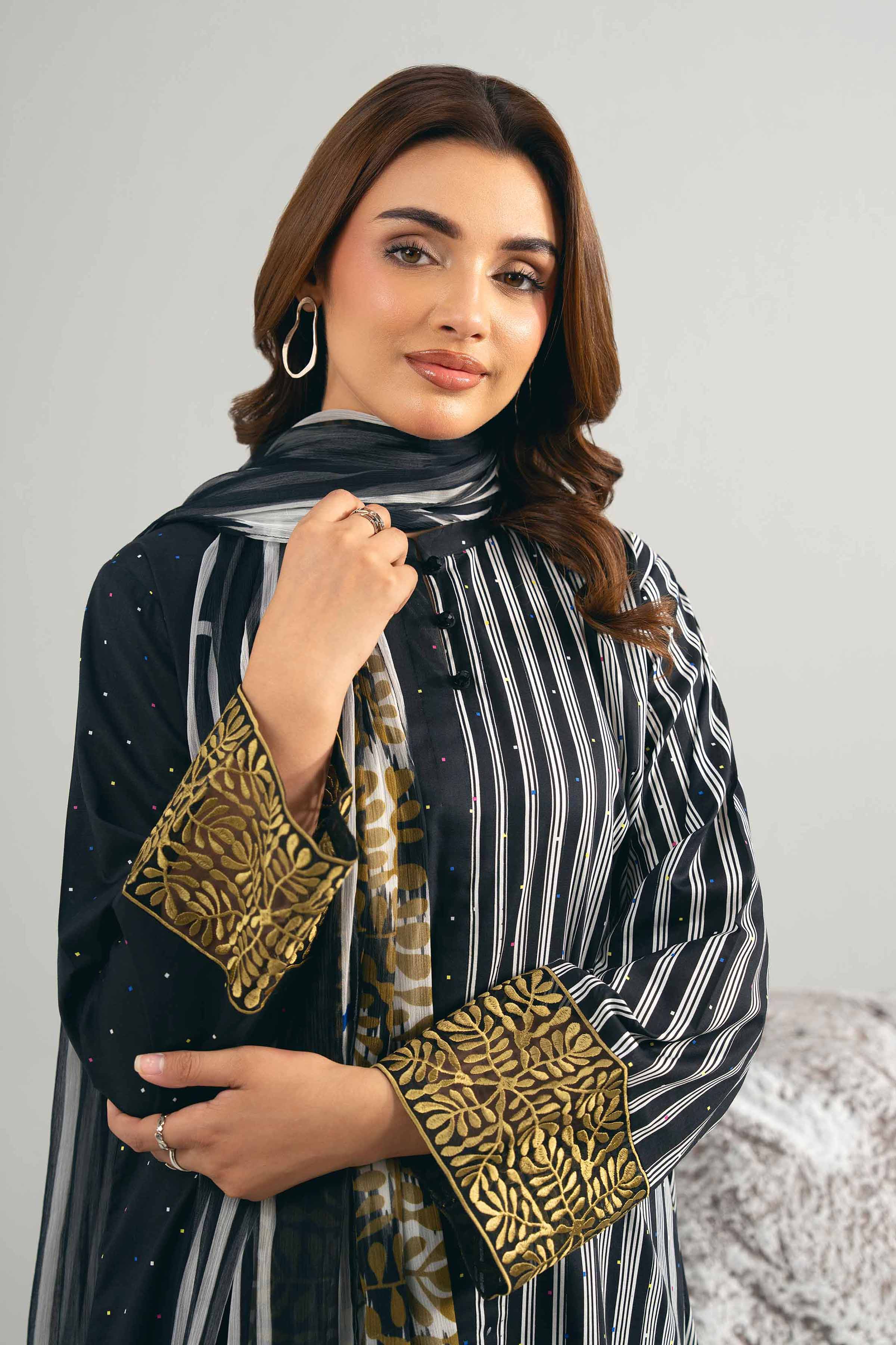 3 Piece - Printed Embroidered Suit - 42502030