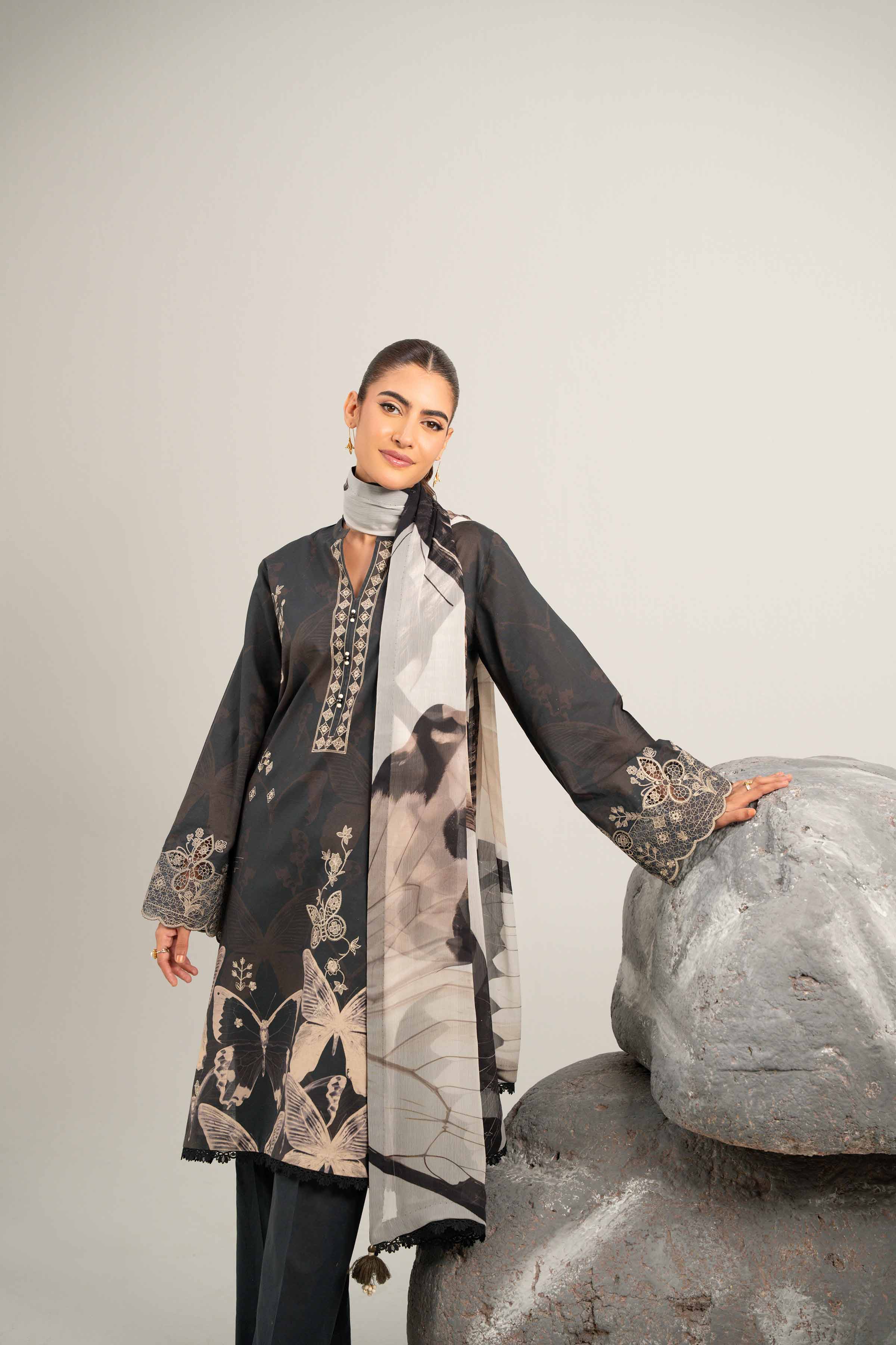 3 Piece - Digital Printed Embroidered Suit - 42502034