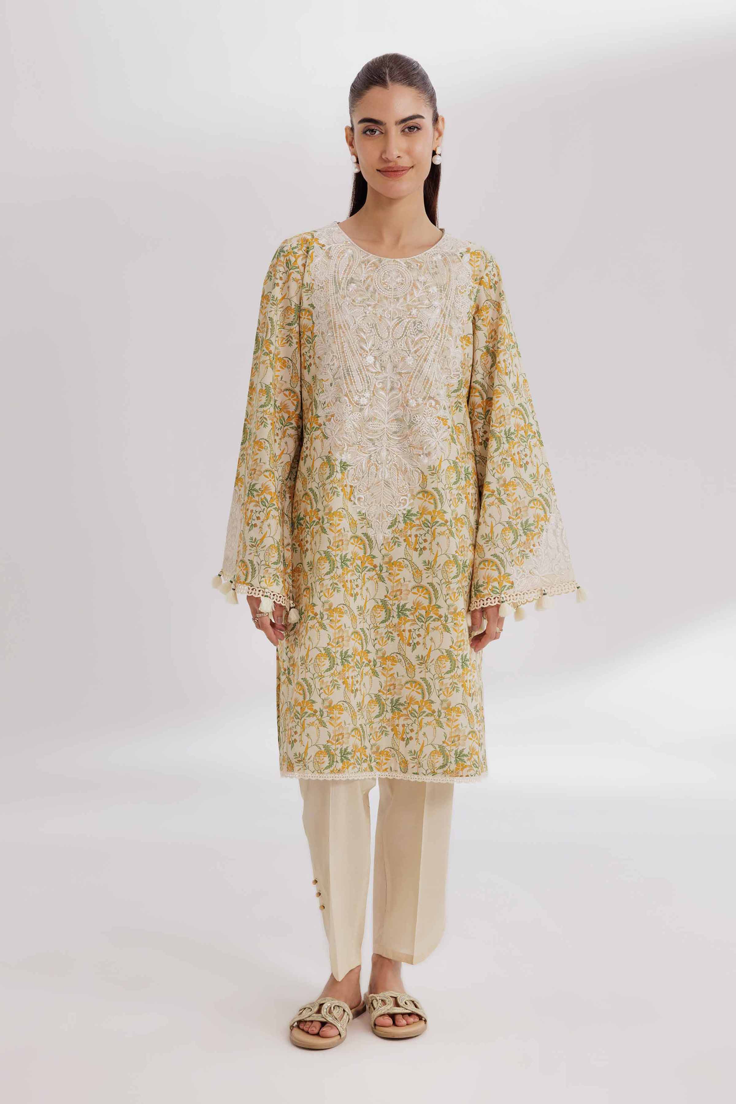 2 Piece - Printed Embroidered Suit - 42502070